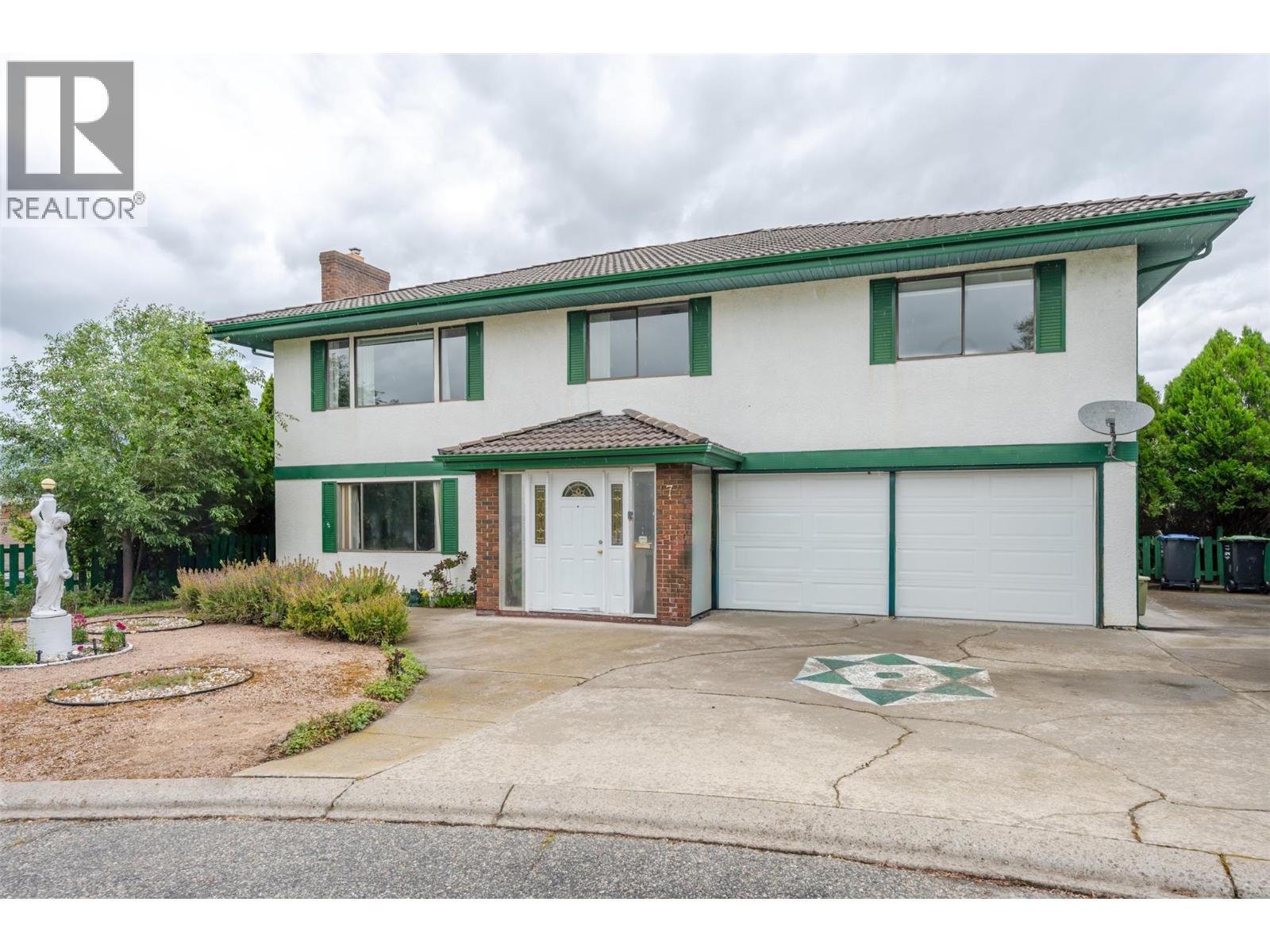 174 Adamson Court, Penticton, British Columbia  V2A 7R8 - Photo 1 - 10390946
