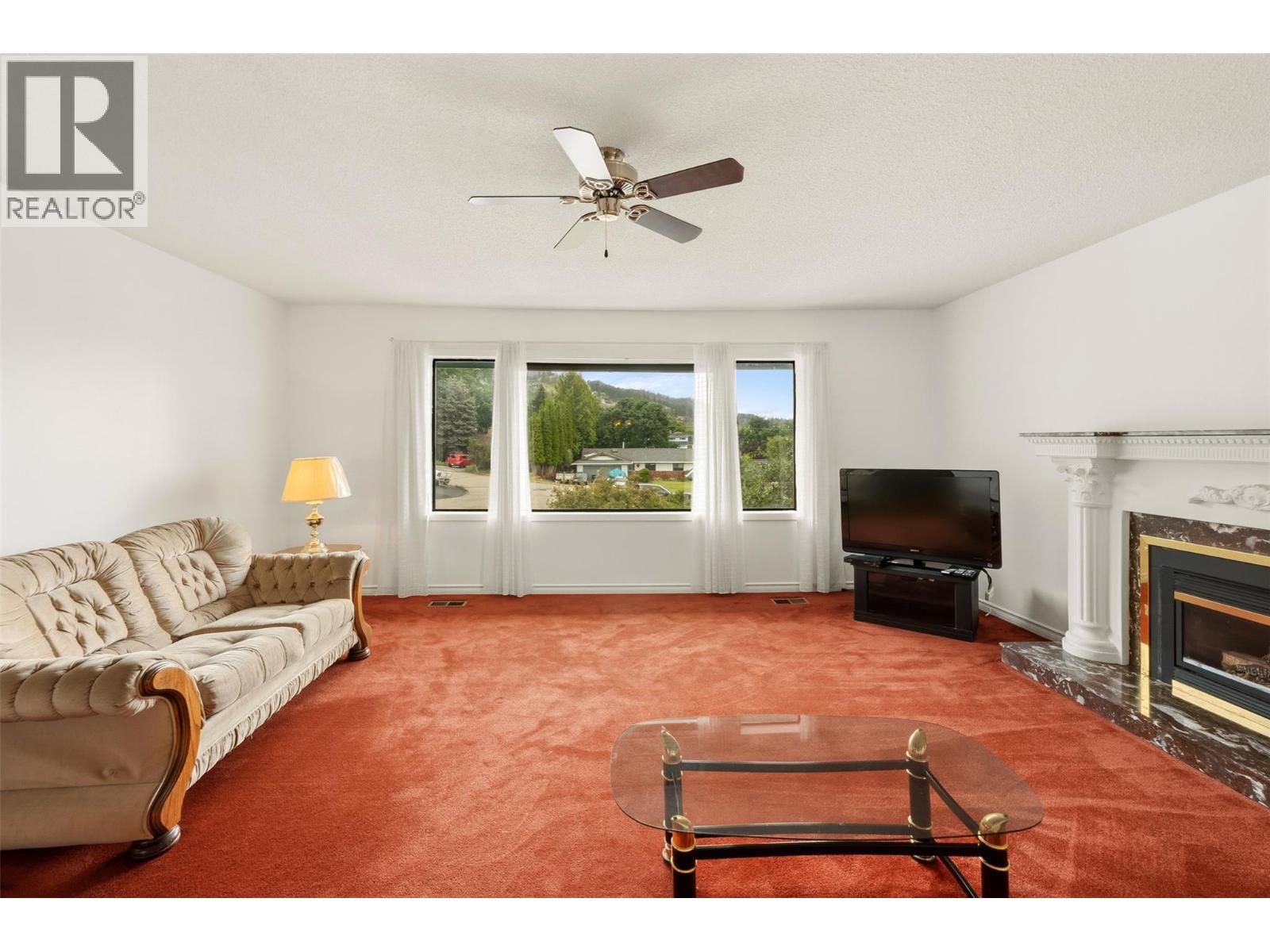 174 Adamson Court, Penticton, British Columbia  V2A 7R8 - Photo 3 - 10390946