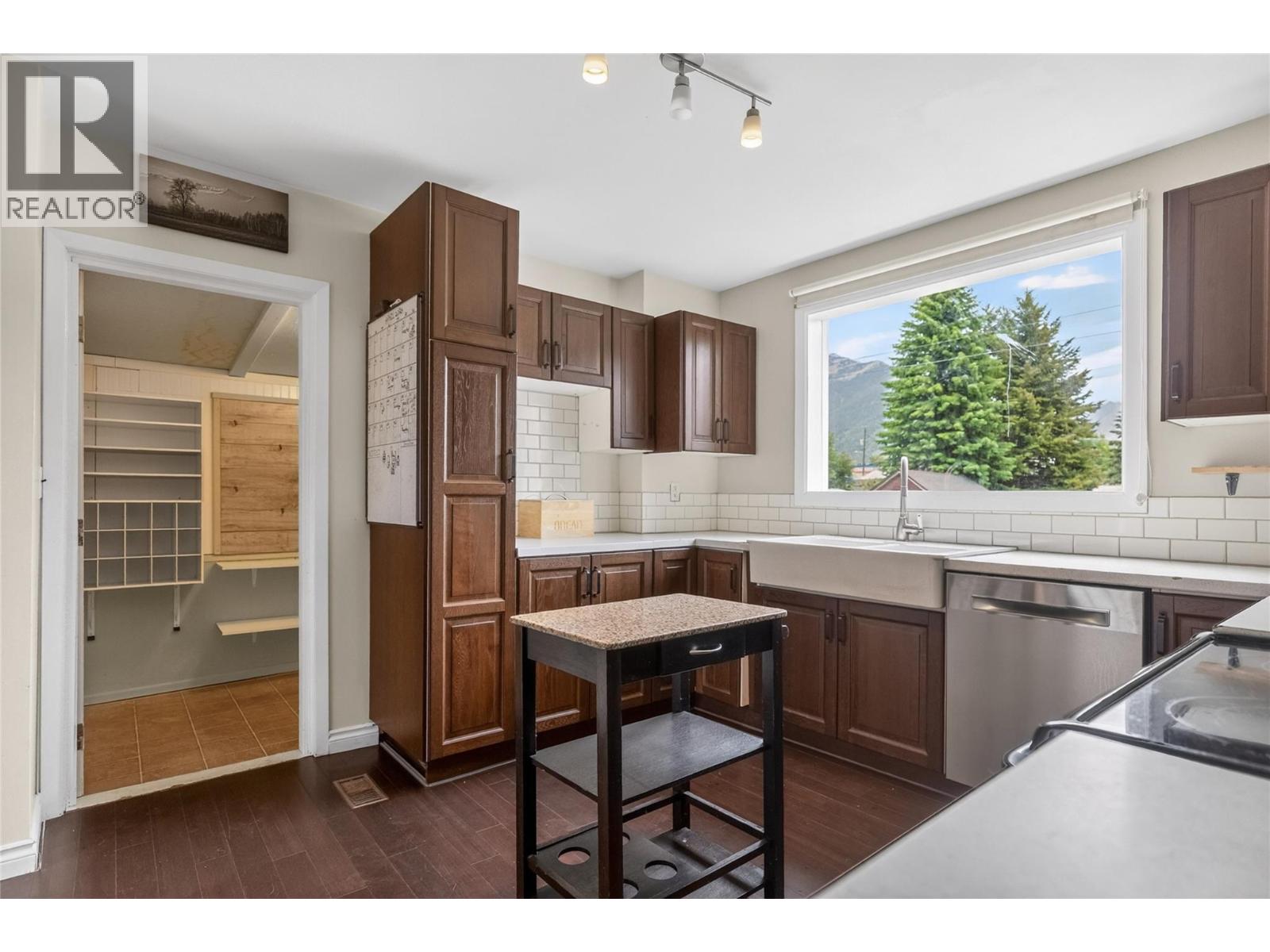 391 6th Avenue, Fernie, British Columbia  V0B 1M0 - Photo 31 - 10390622