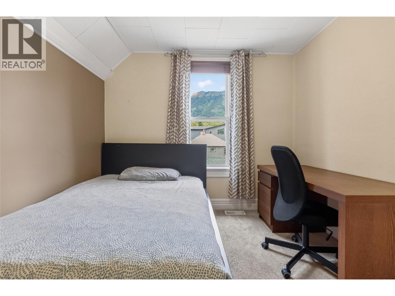 391 6th Avenue, Fernie, British Columbia  V0B 1M0 - Photo 53 - 10390622