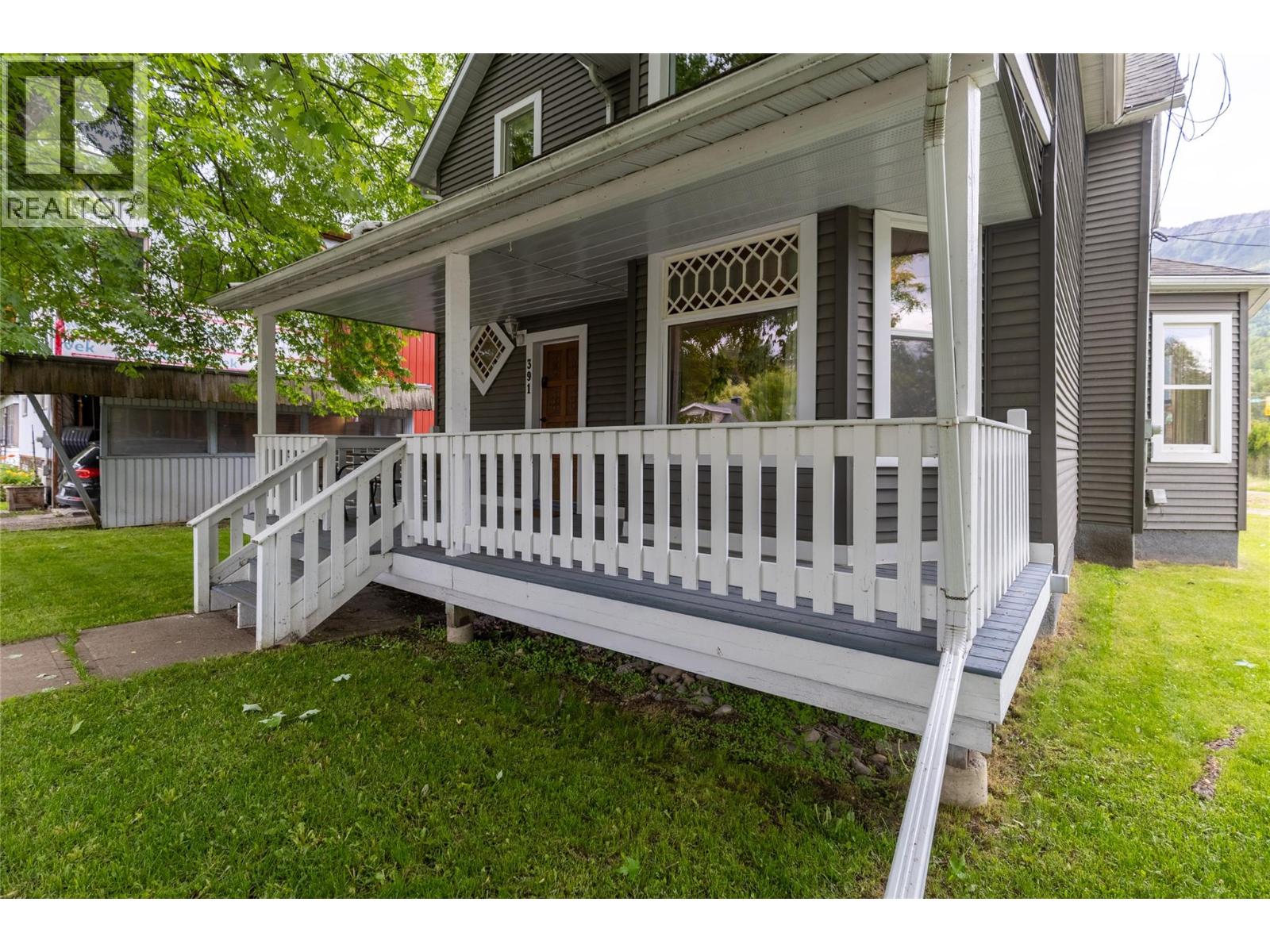 391 6th Avenue, Fernie, British Columbia  V0B 1M0 - Photo 7 - 10390622