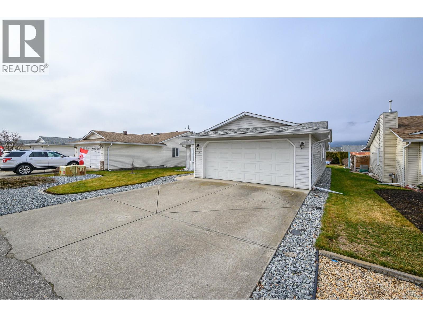 414 4 Street, Vernon, British Columbia  V1H 1Z1 - Photo 2 - 10391094