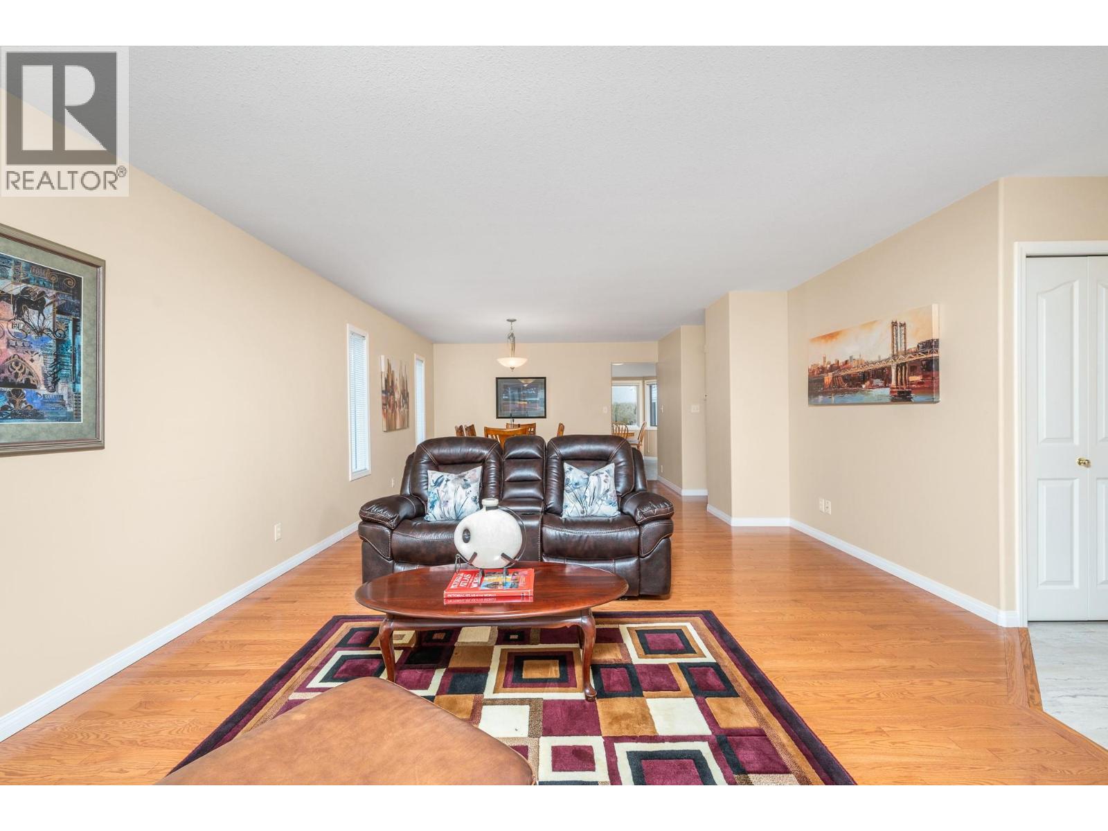 414 4 Street, Vernon, British Columbia  V1H 1Z1 - Photo 8 - 10391094
