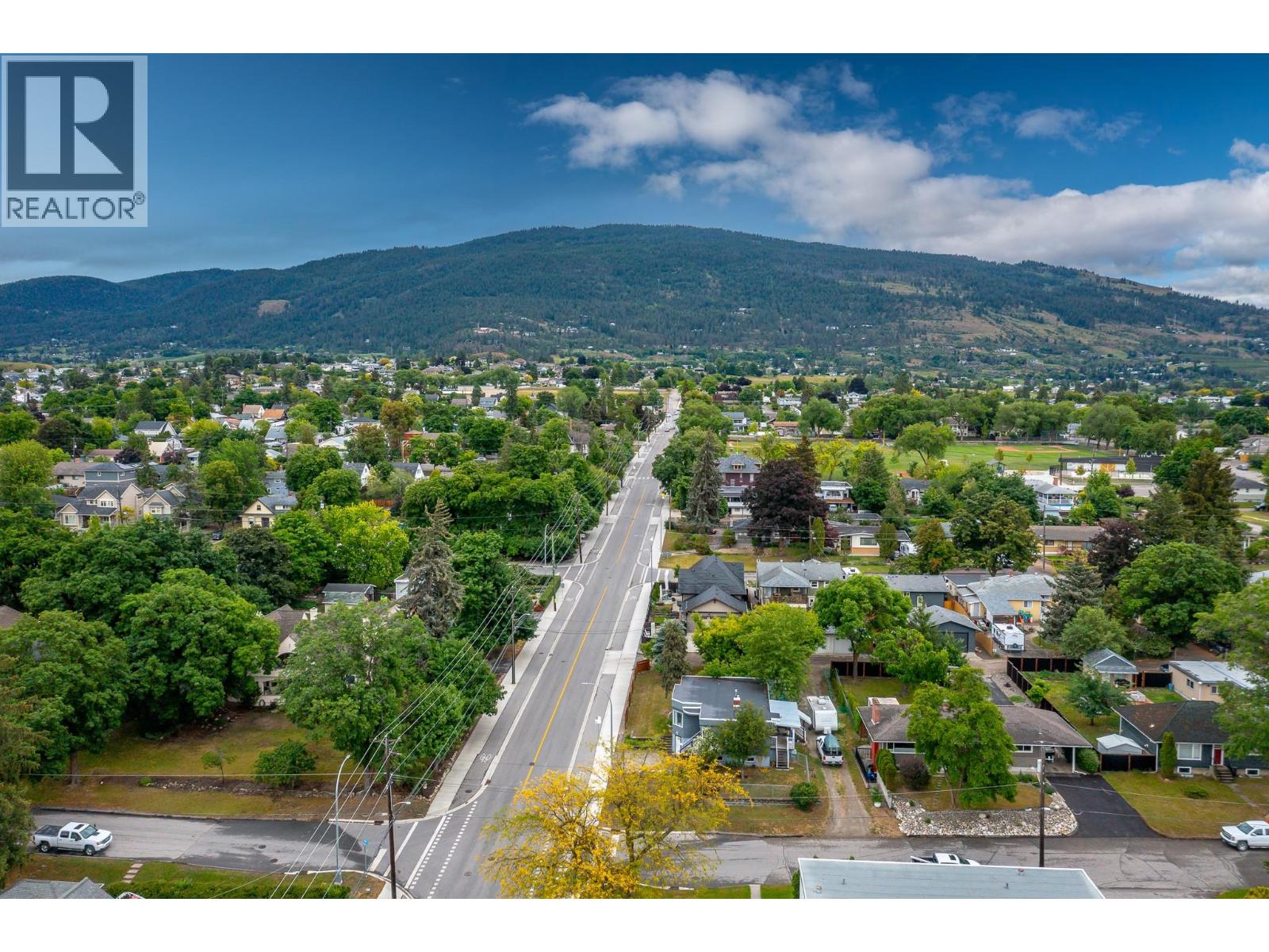1906 32 Avenue, Vernon, British Columbia  V1T 2J7 - Photo 39 - 10390821