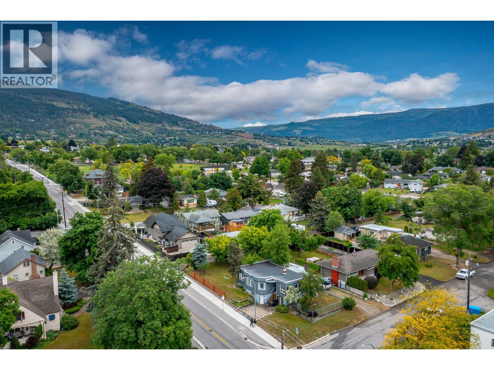 1906 32 Avenue, Vernon, British Columbia  V1T 2J7 - Photo 4 - 10390821
