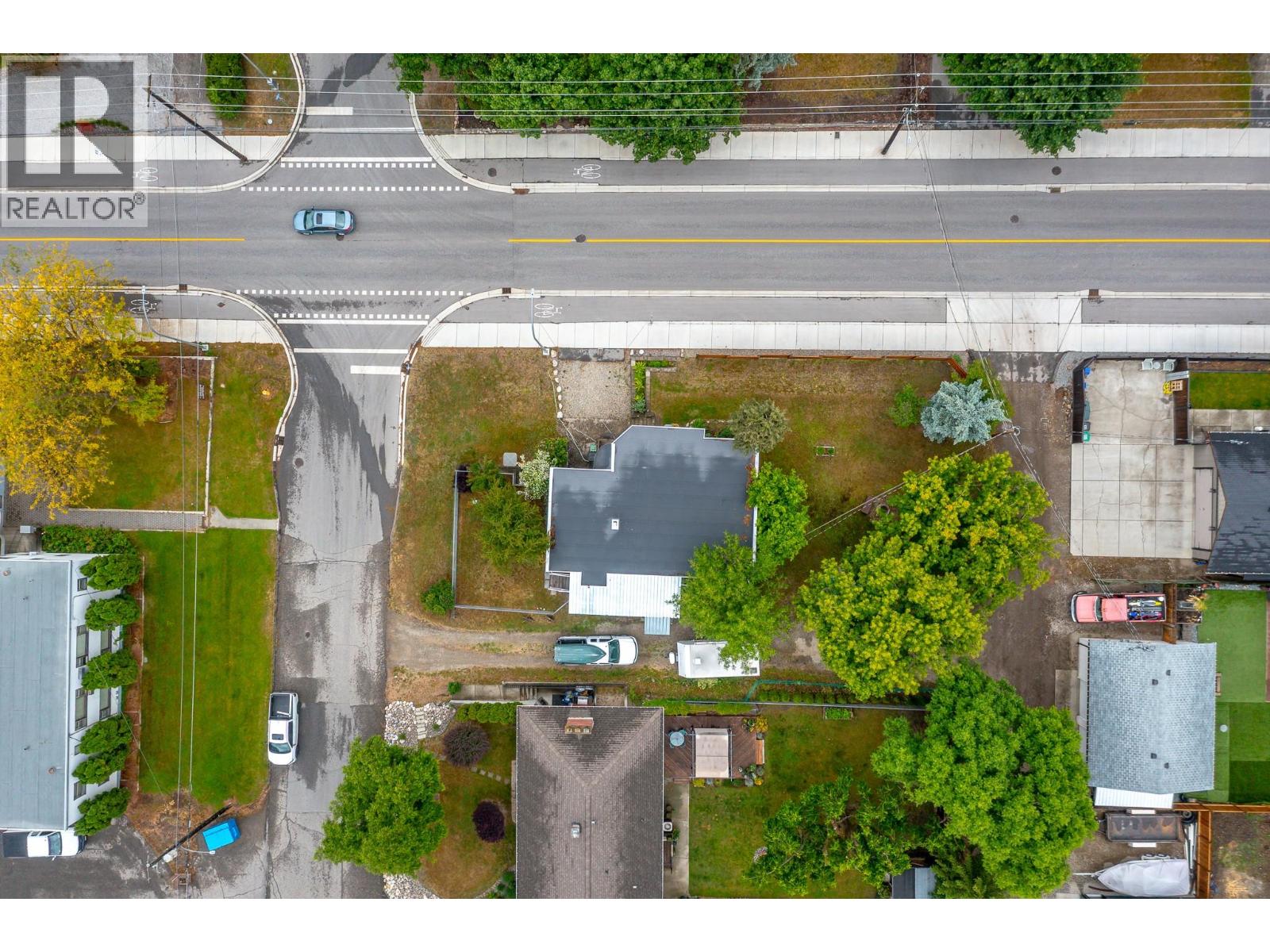 1906 32 Avenue, Vernon, British Columbia  V1T 2J7 - Photo 45 - 10390821