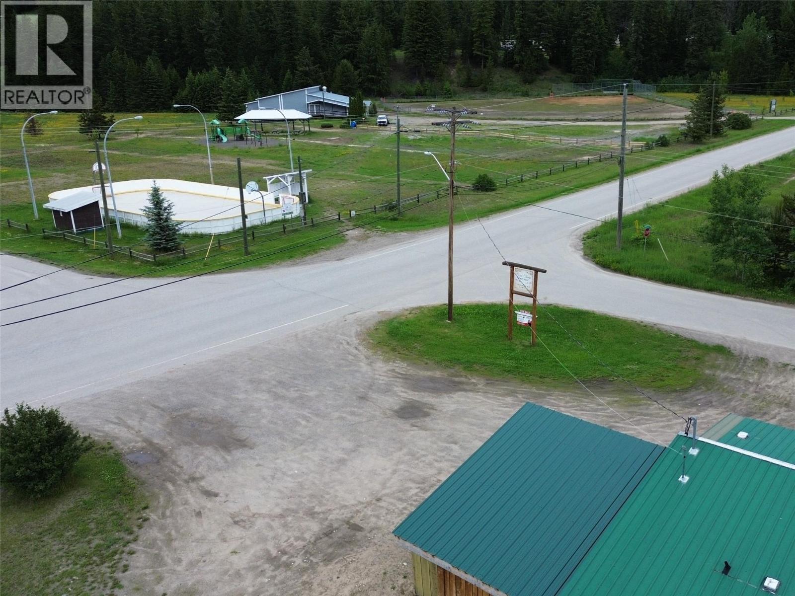 124 Vavenby Bridge Road, Vavenby, British Columbia  V0E 3A0 - Photo 9 - 10390731