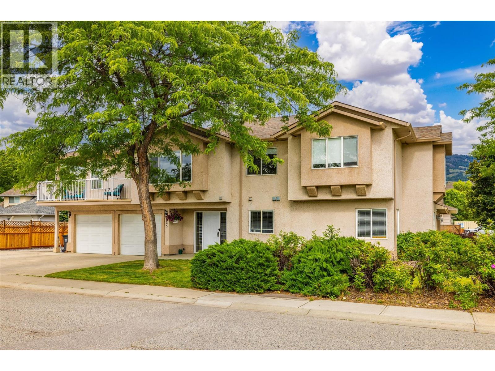 935 Maygard Road, kelowna, British Columbia