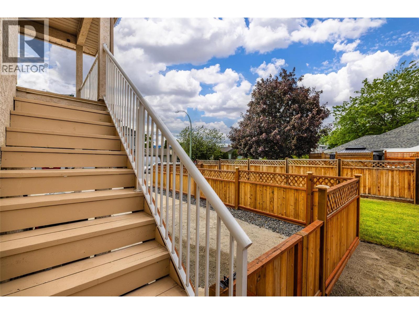 935 Maygard Road, Kelowna, British Columbia  V1X 5X1 - Photo 47 - 10391113