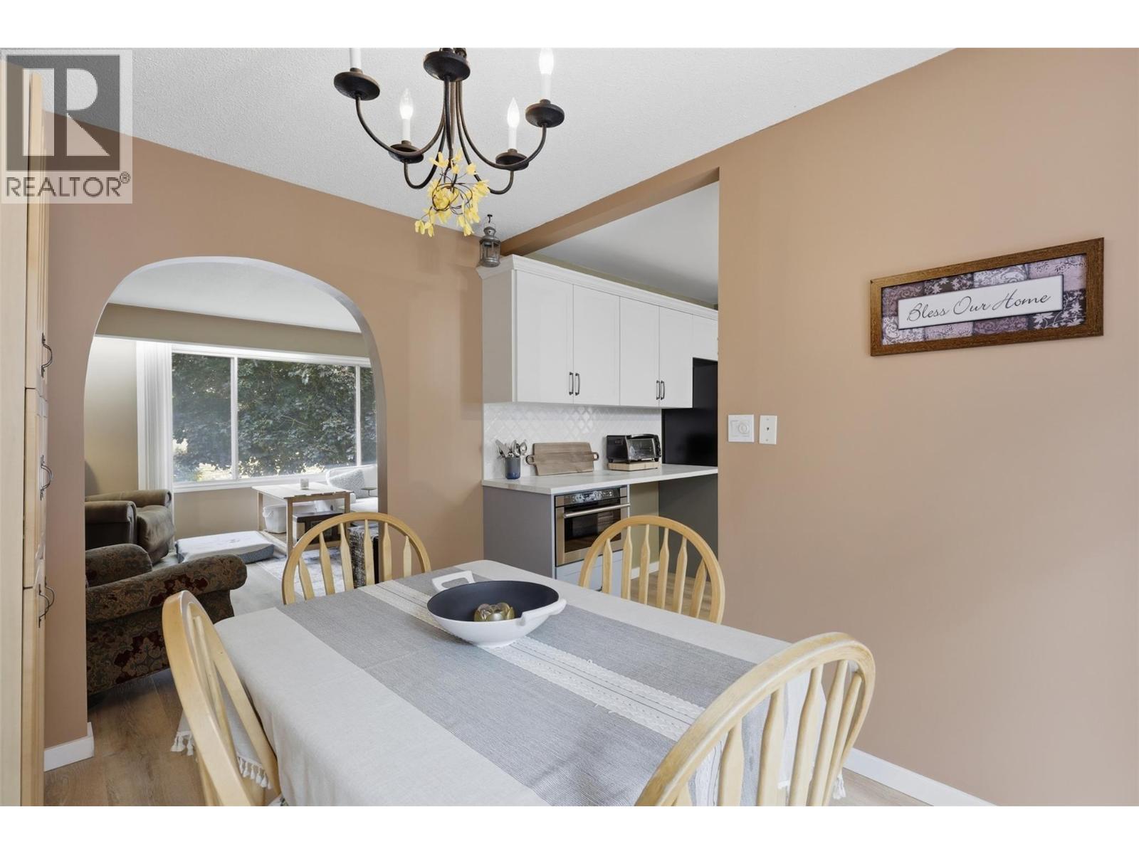 1681 Springhn Place Avenue, Kamloops, British Columbia  V2E 1C6 - Photo 9 - 10390719