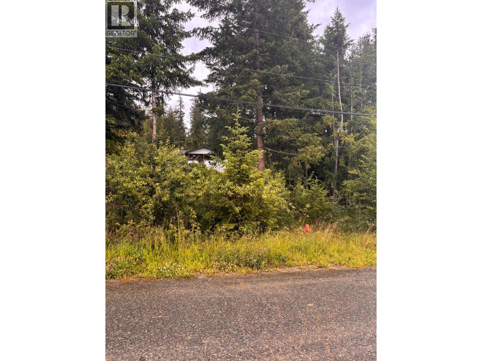 5231 Tallington Drive, Celista, British Columbia  V0E 1M6 - Photo 6 - 10391158