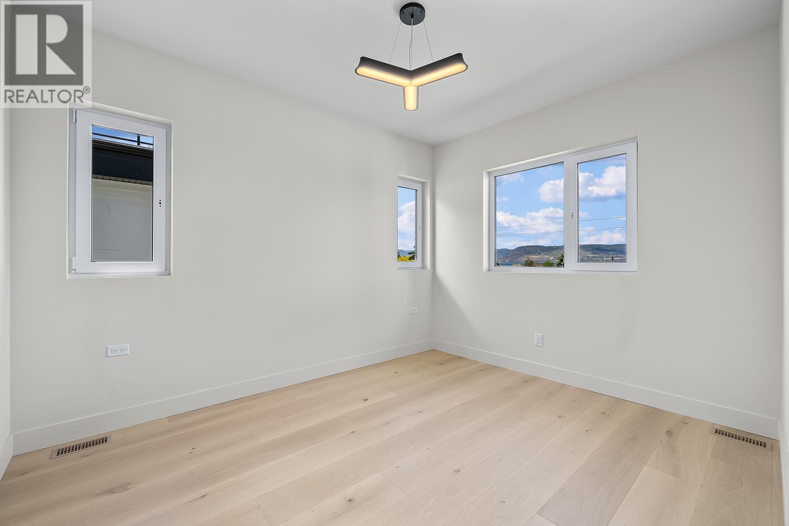 4495 Walker Road Unit# 1, Kelowna, British Columbia  V1W 1G8 - Photo 24 - 10391022