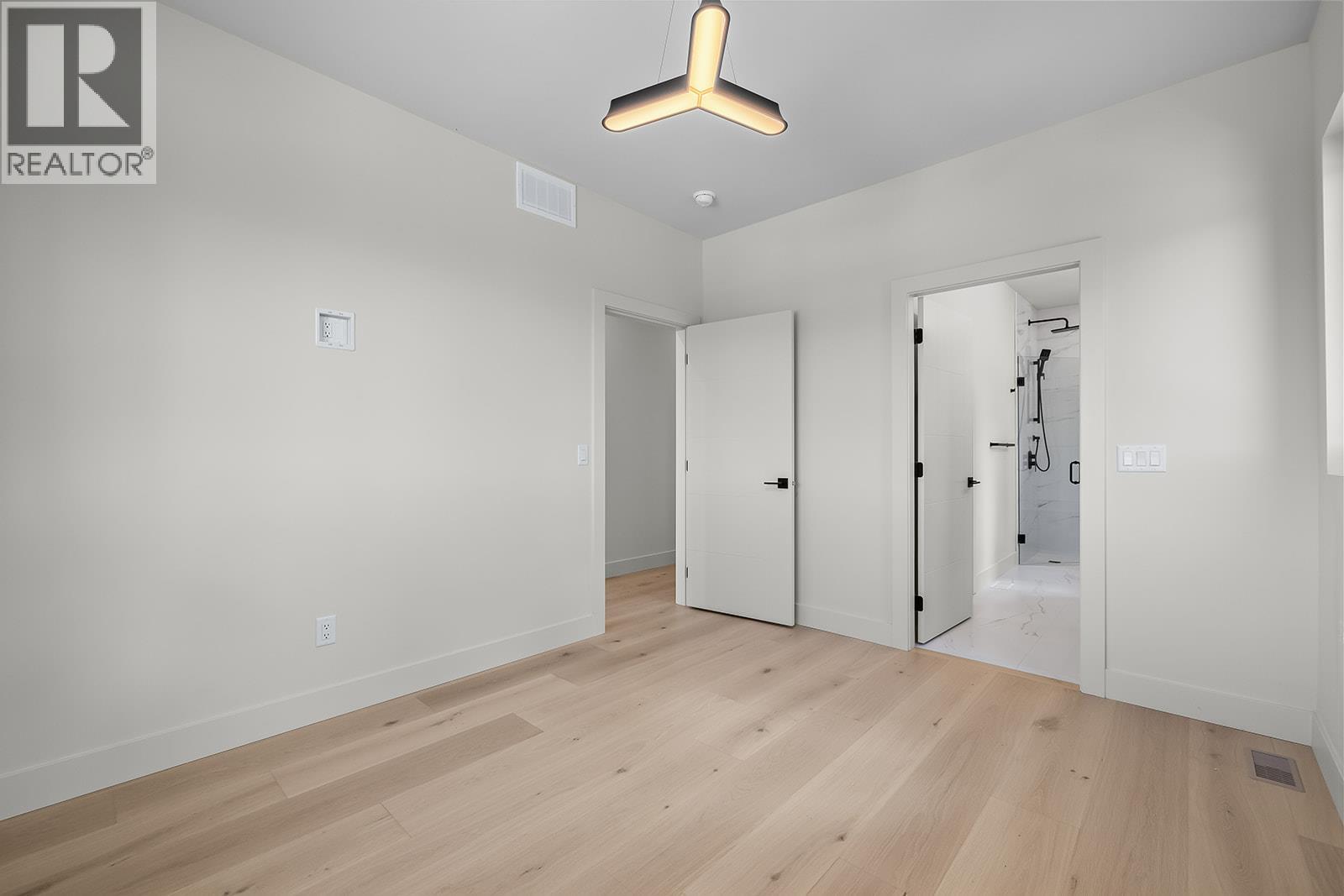 4495 Walker Road Unit# 1, Kelowna, British Columbia  V1W 1G8 - Photo 25 - 10391022