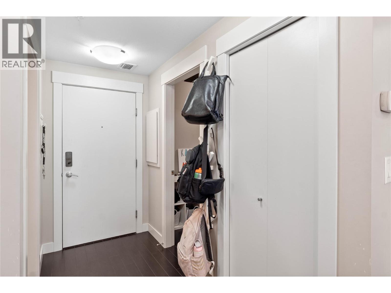 1000 Talasa Way Unit# 1205, Kamloops, British Columbia  V2H 0C2 - Photo 3 - 10390507