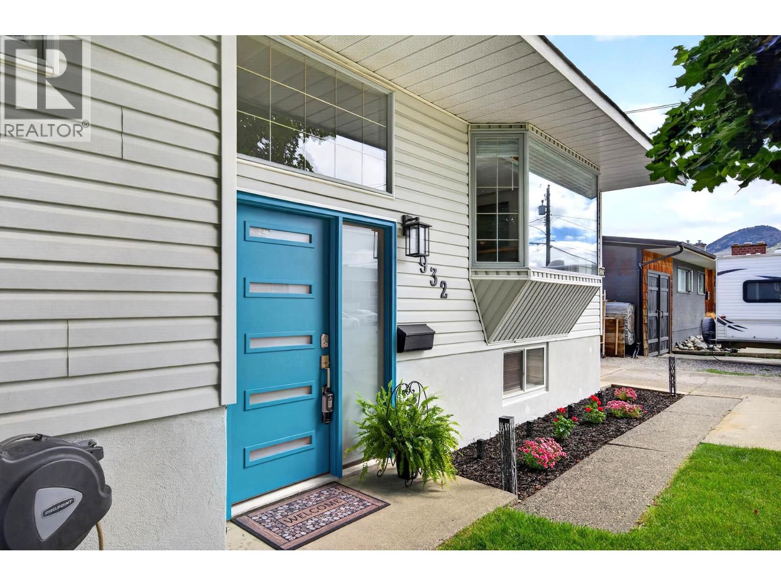 932 Renfrew Avenue, Kamloops, British Columbia  V2B 3X5 - Photo 2 - 10390845