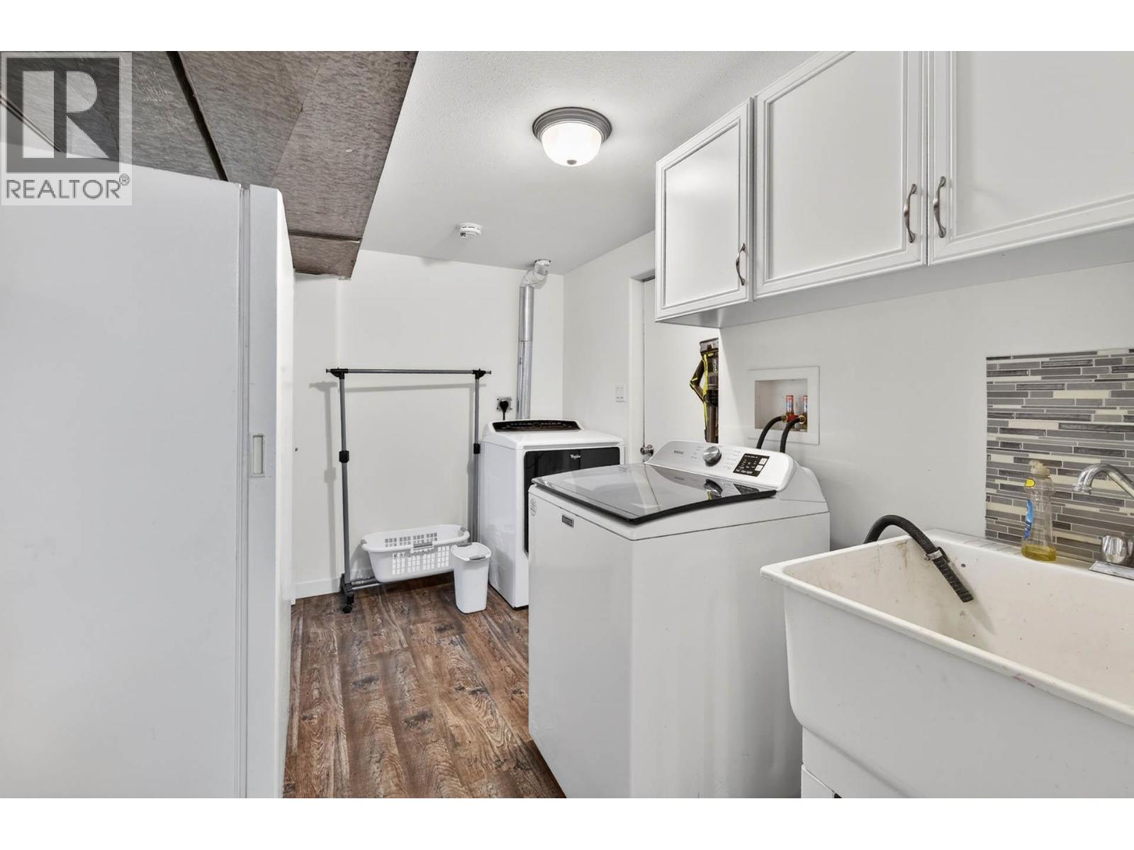 932 Renfrew Avenue, Kamloops, British Columbia  V2B 3X5 - Photo 36 - 10390845