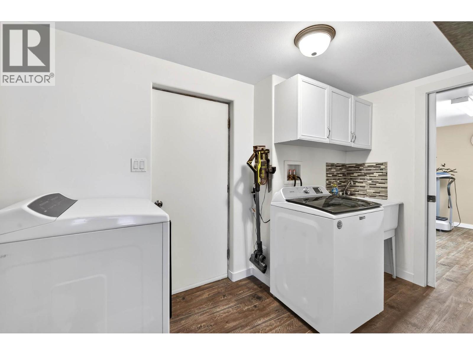932 Renfrew Avenue, Kamloops, British Columbia  V2B 3X5 - Photo 37 - 10390845