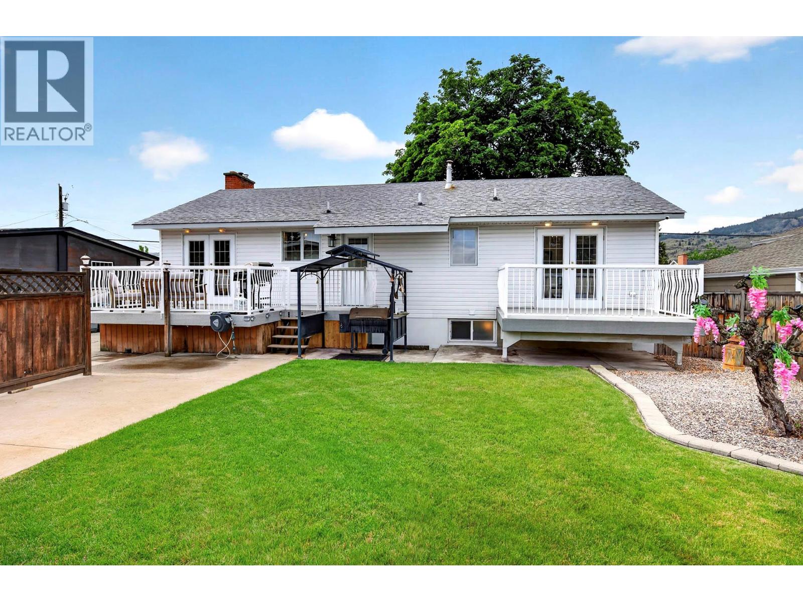 932 Renfrew Avenue, Kamloops, British Columbia  V2B 3X5 - Photo 44 - 10390845