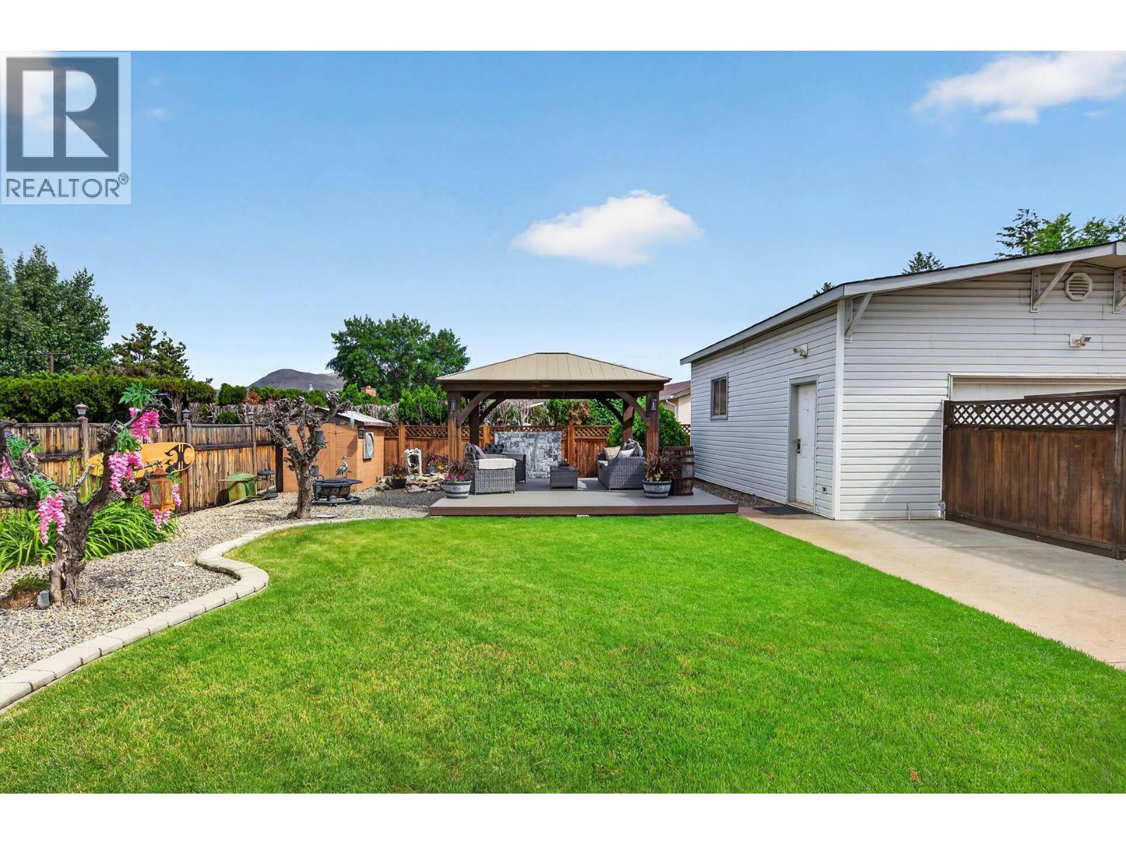 932 Renfrew Avenue, Kamloops, British Columbia  V2B 3X5 - Photo 45 - 10390845