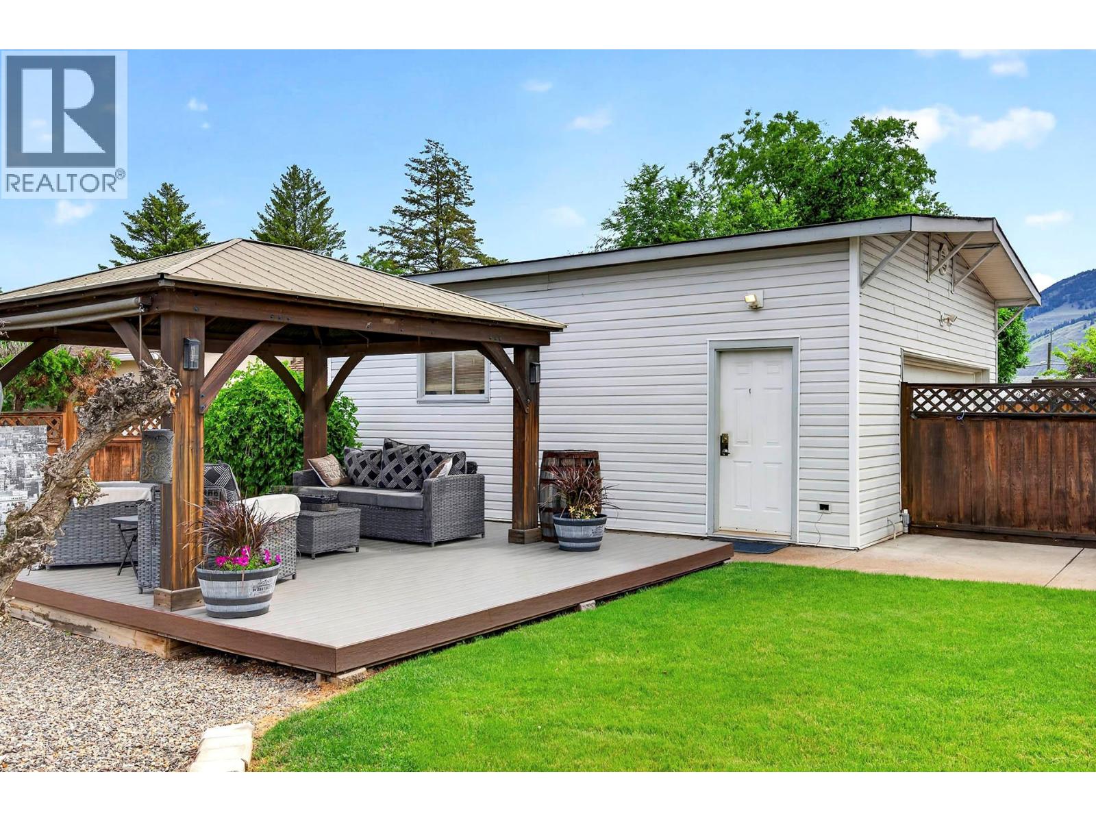 932 Renfrew Avenue, Kamloops, British Columbia  V2B 3X5 - Photo 46 - 10390845