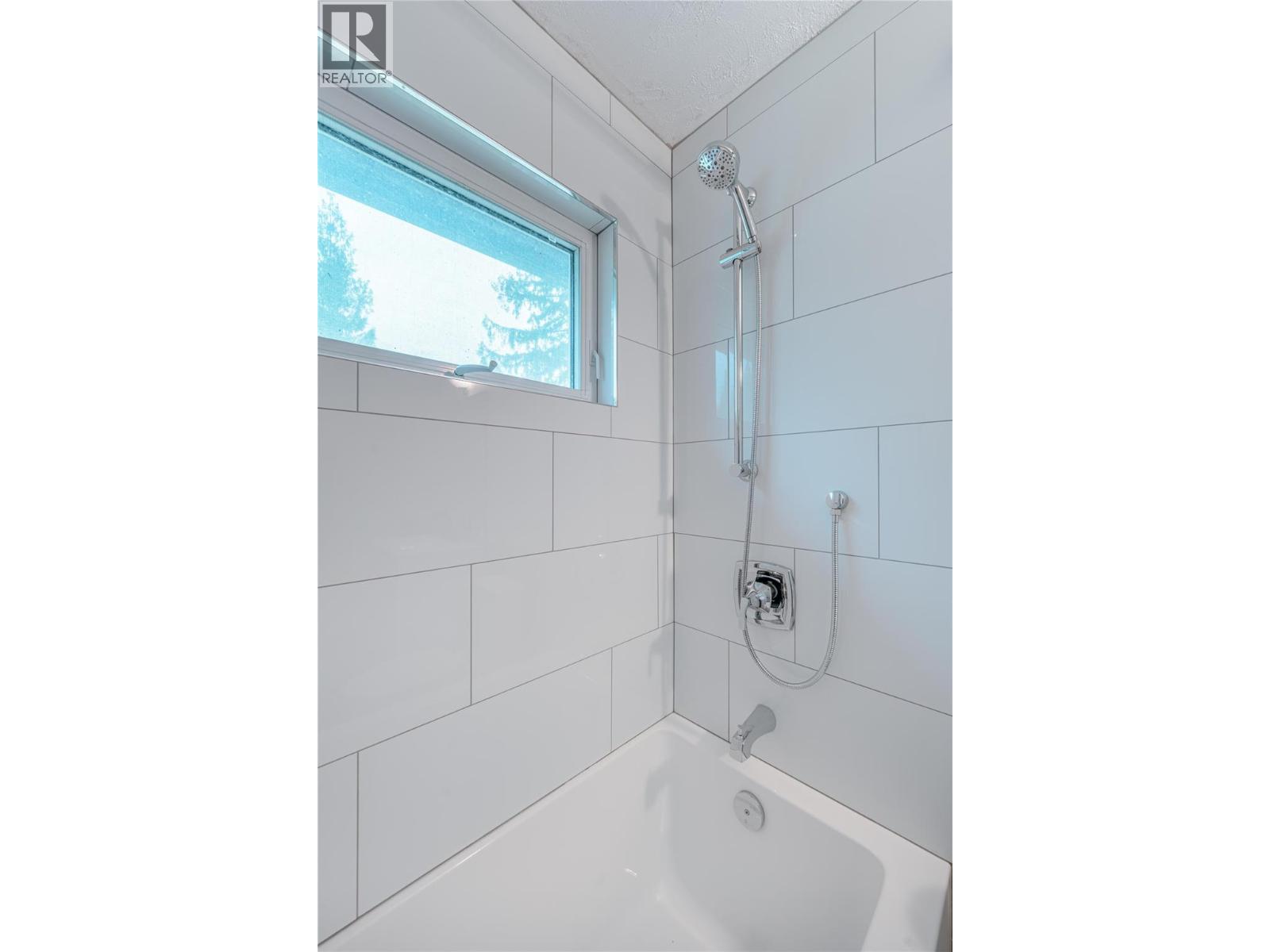 1897 Forest Drive, Revelstoke, British Columbia  V0E 2S1 - Photo 27 - 10389365