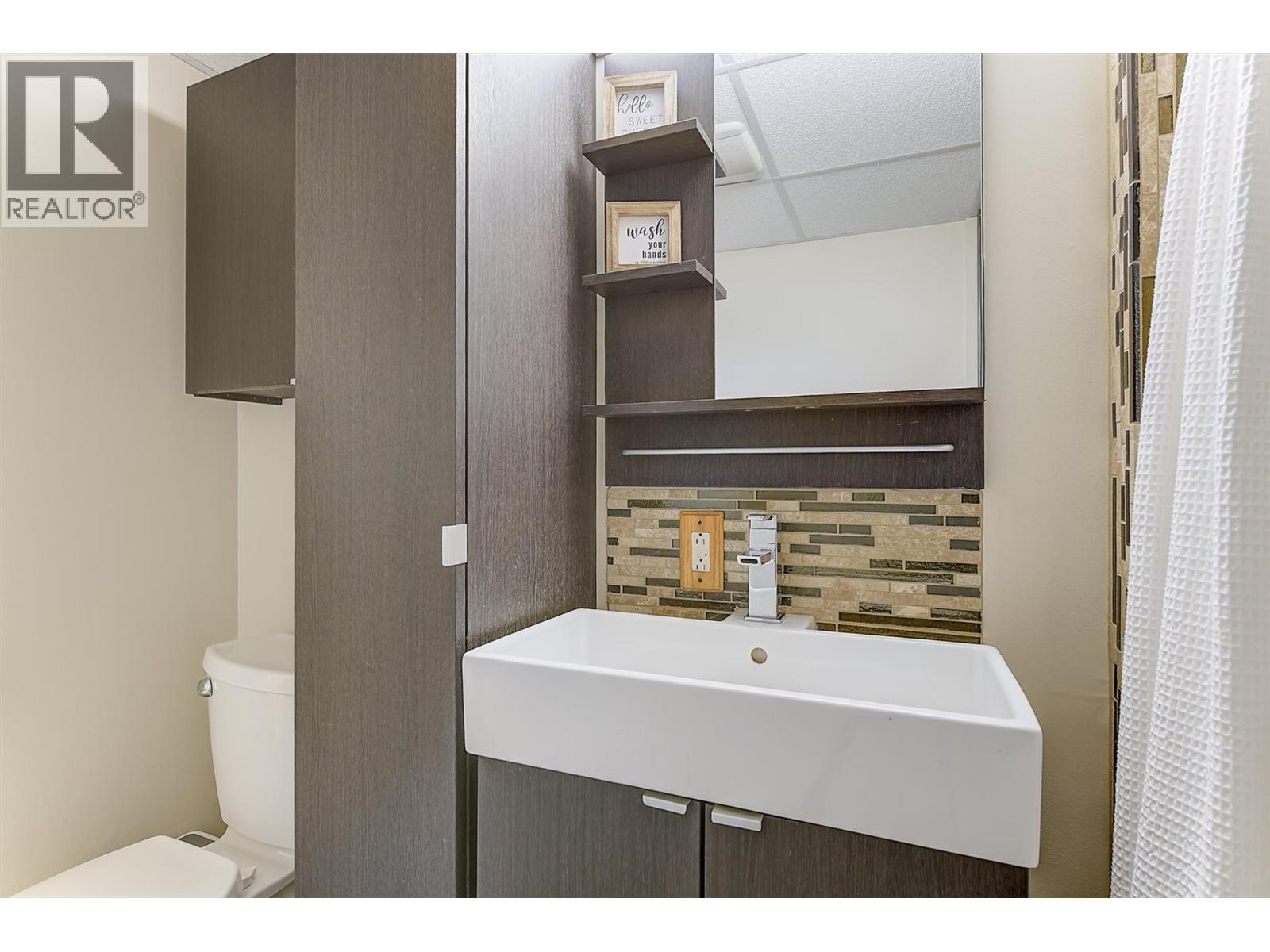 4220 6th Avenue, Peachland, British Columbia  V0H 1X5 - Photo 48 - 10390099