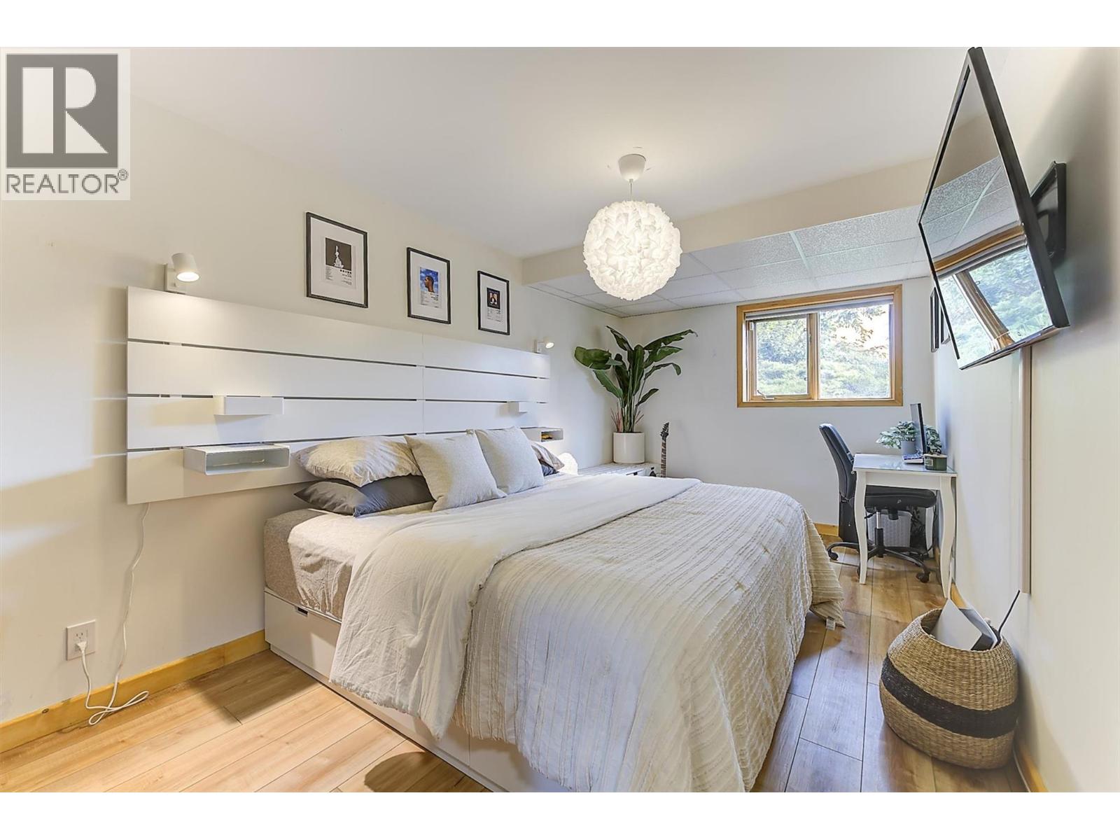 4220 6th Avenue, Peachland, British Columbia  V0H 1X5 - Photo 49 - 10390099