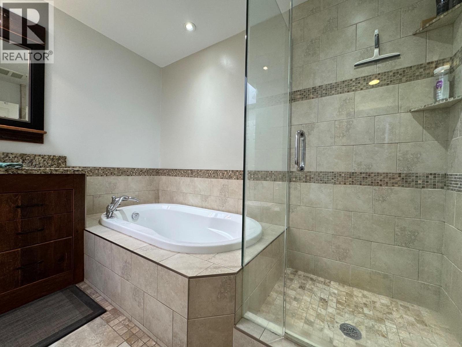 1451 Canford Avenue, Merritt, British Columbia  V1K 1B8 - Photo 16 - 10391081