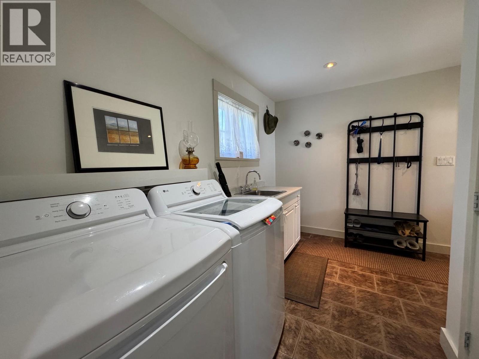 1451 Canford Avenue, Merritt, British Columbia  V1K 1B8 - Photo 20 - 10391081