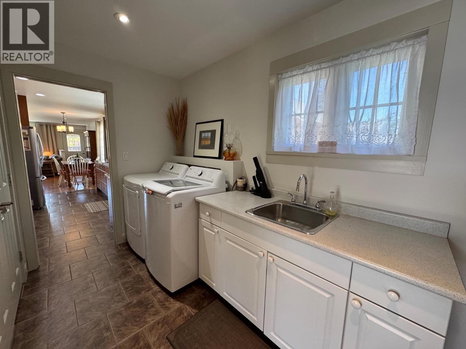 1451 Canford Avenue, Merritt, British Columbia  V1K 1B8 - Photo 21 - 10391081