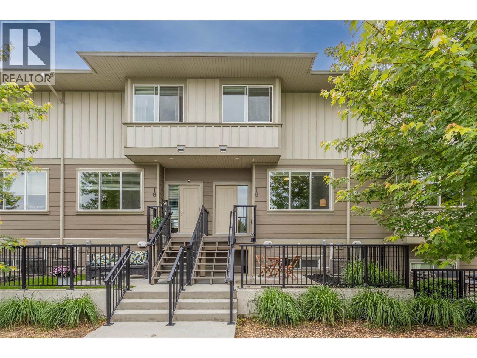 300 Drysdale Boulevard Unit# 19, Kelowna, British Columbia  V1V 3E6 - Photo 2 - 10389625