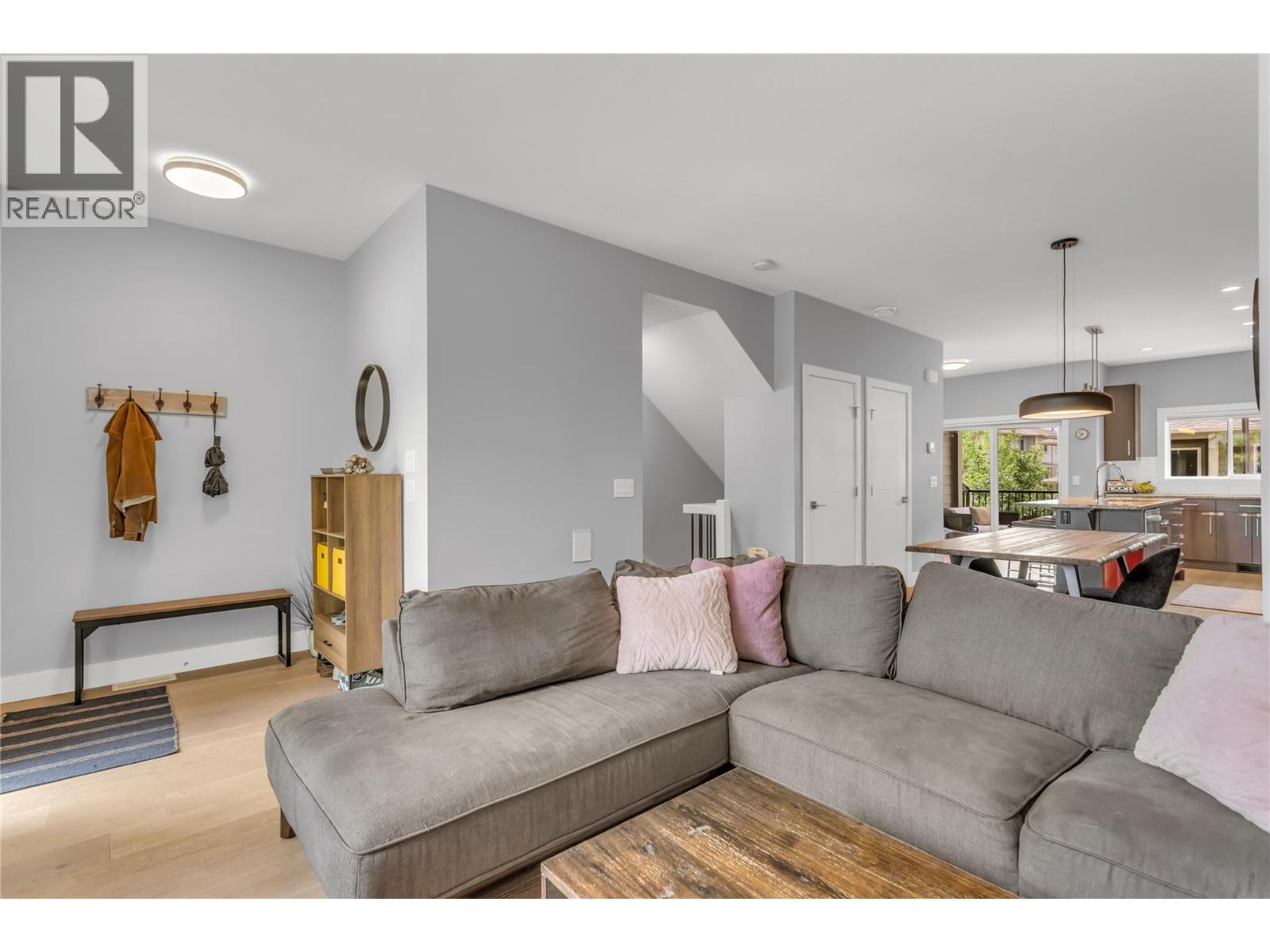 300 Drysdale Boulevard Unit# 19, Kelowna, British Columbia  V1V 3E6 - Photo 6 - 10389625