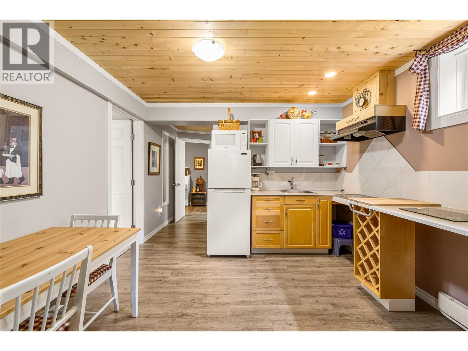 16096 Crawford Creek Road, Crawford Bay, British Columbia  V0B 1E0 - Photo 41 - 10391131