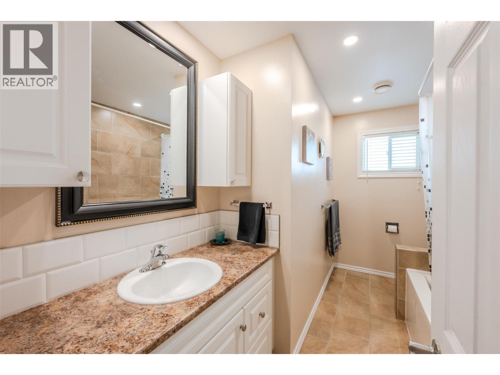 465 Pineview Drive, Kaleden, British Columbia  V0H 1K0 - Photo 31 - 10391177