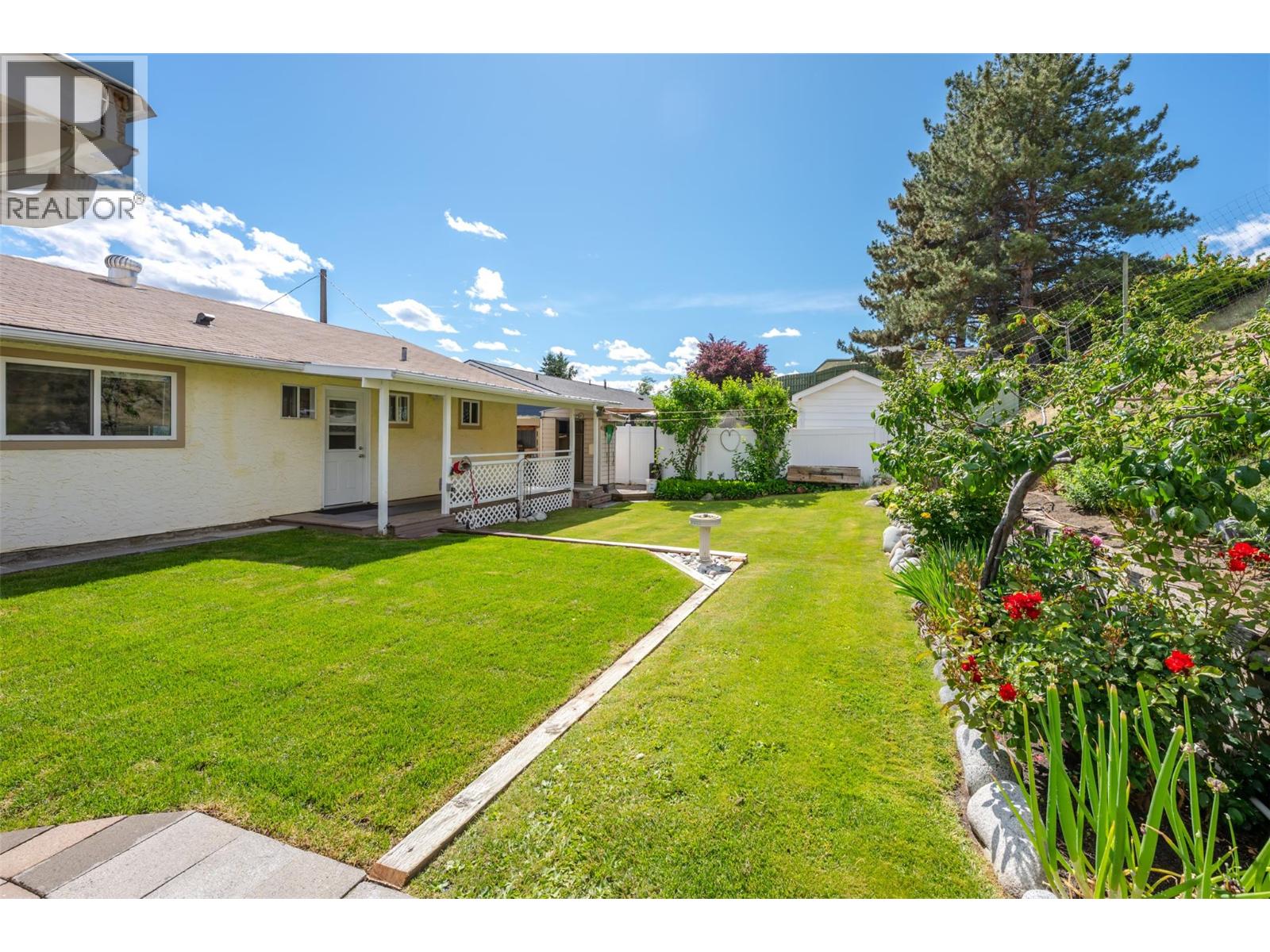 465 Pineview Drive, Kaleden, British Columbia  V0H 1K0 - Photo 45 - 10391177