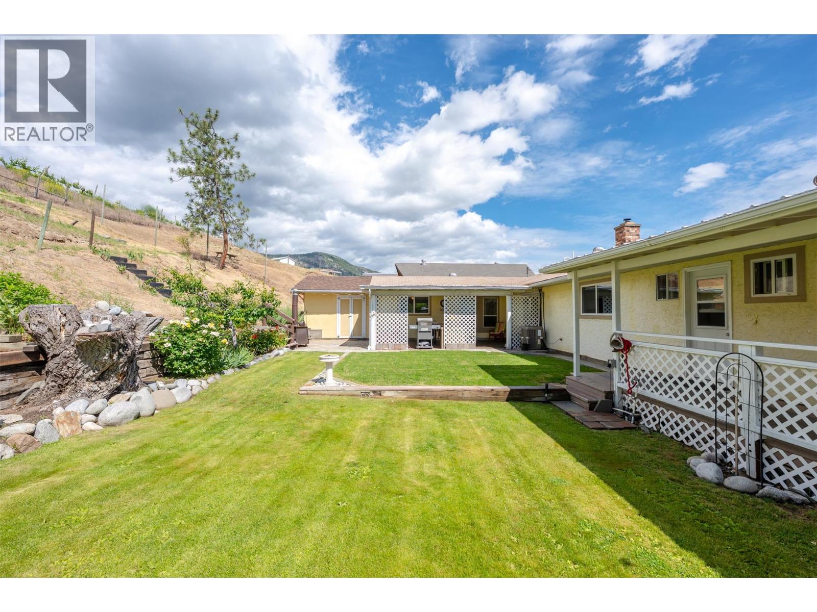 465 Pineview Drive, Kaleden, British Columbia  V0H 1K0 - Photo 48 - 10391177