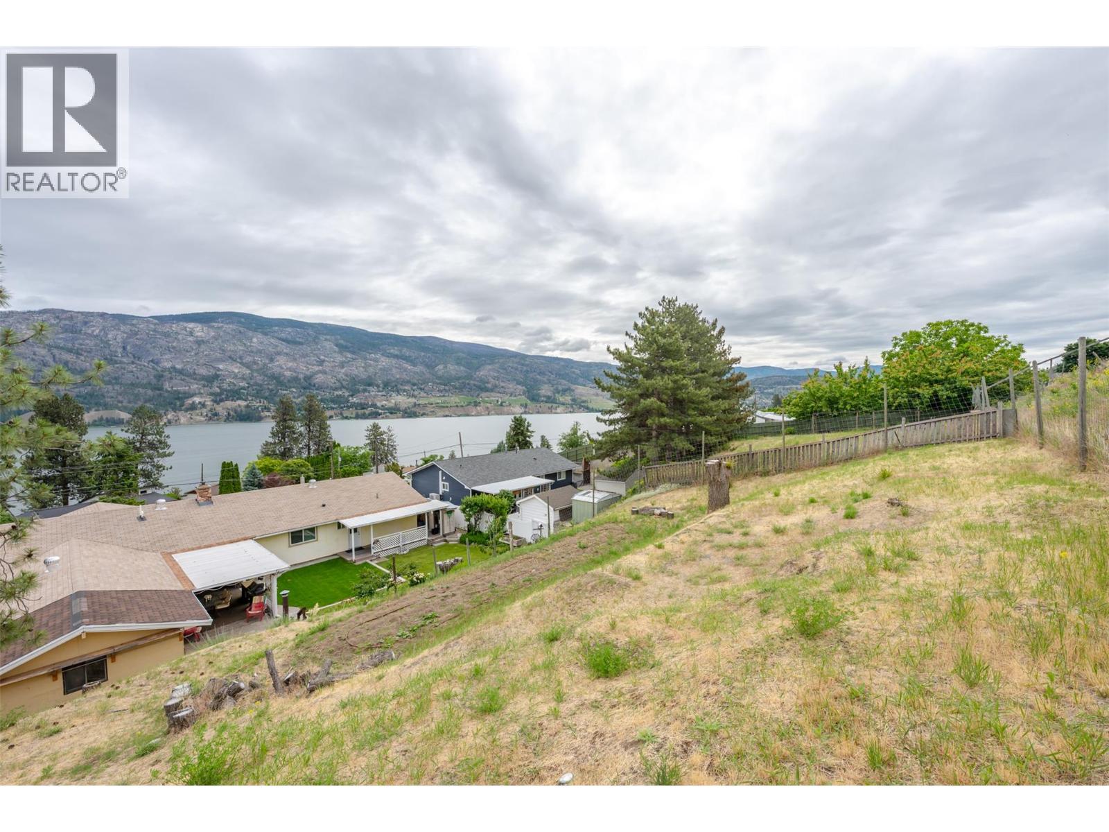 465 Pineview Drive, Kaleden, British Columbia  V0H 1K0 - Photo 53 - 10391177
