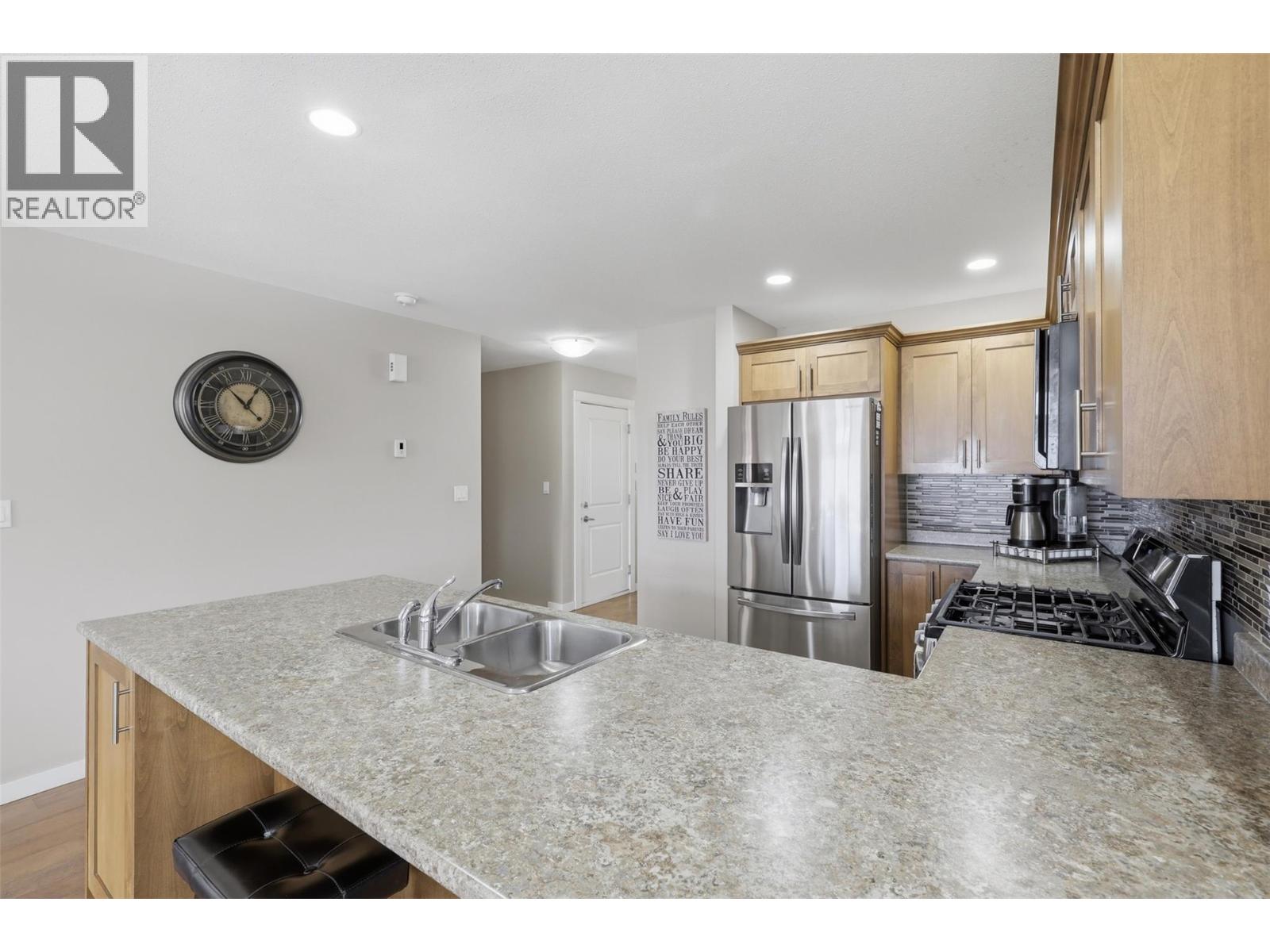 900 Stagecoach Drive Unit# 48, Kamloops, British Columbia  V2B 0B7 - Photo 10 - 10391143