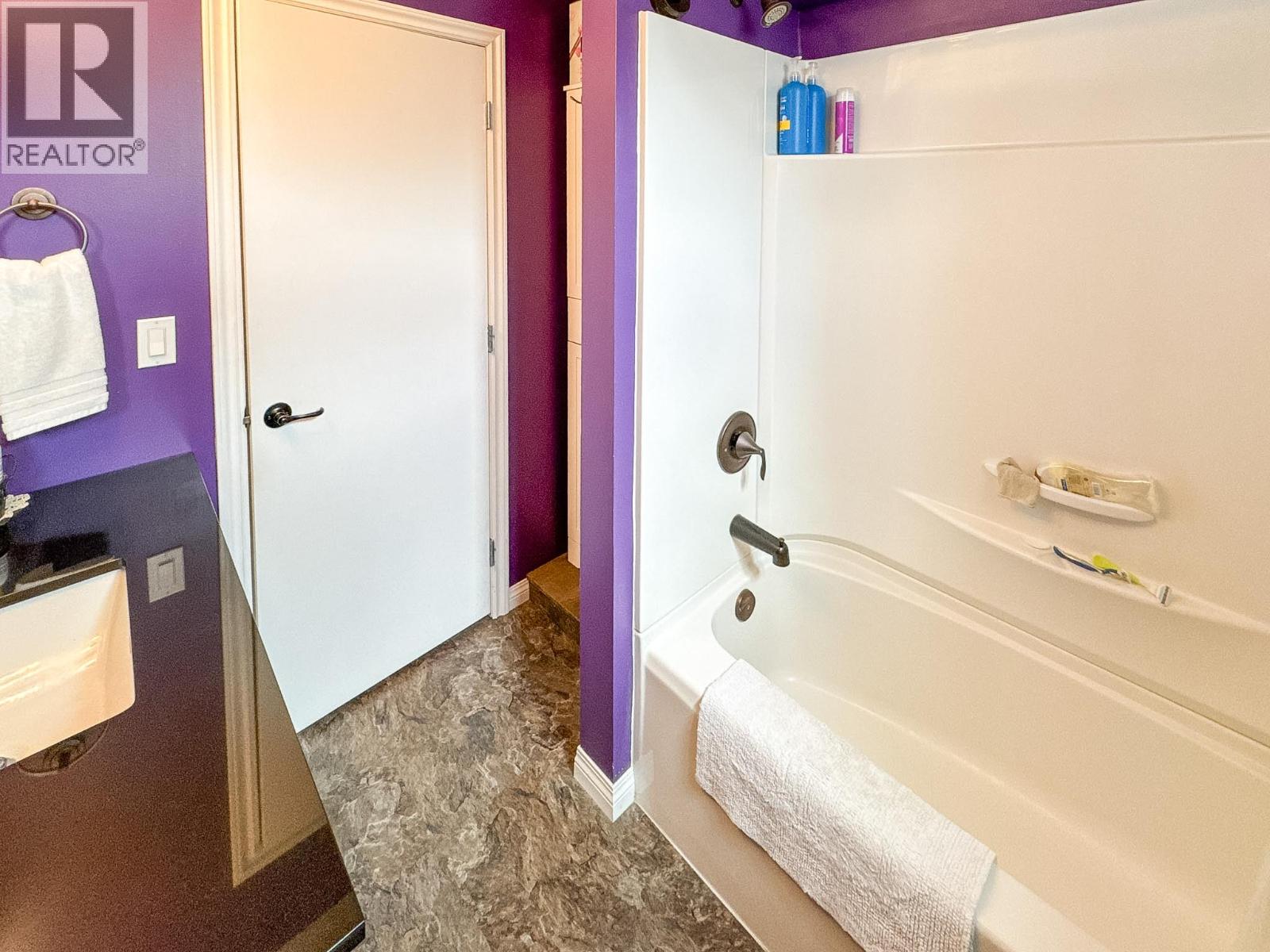 1 Finch Crescent, Osoyoos, British Columbia  V0H 1V5 - Photo 22 - 10391069