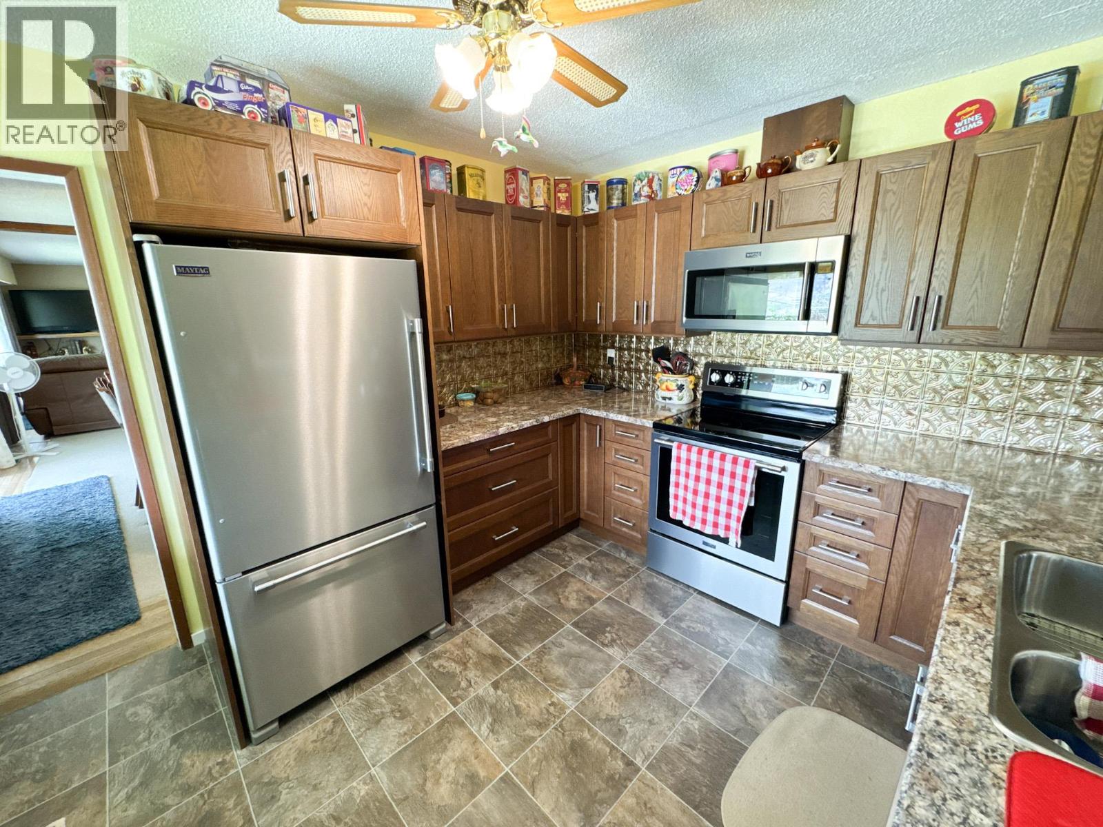 1 Finch Crescent, Osoyoos, British Columbia  V0H 1V5 - Photo 7 - 10391069