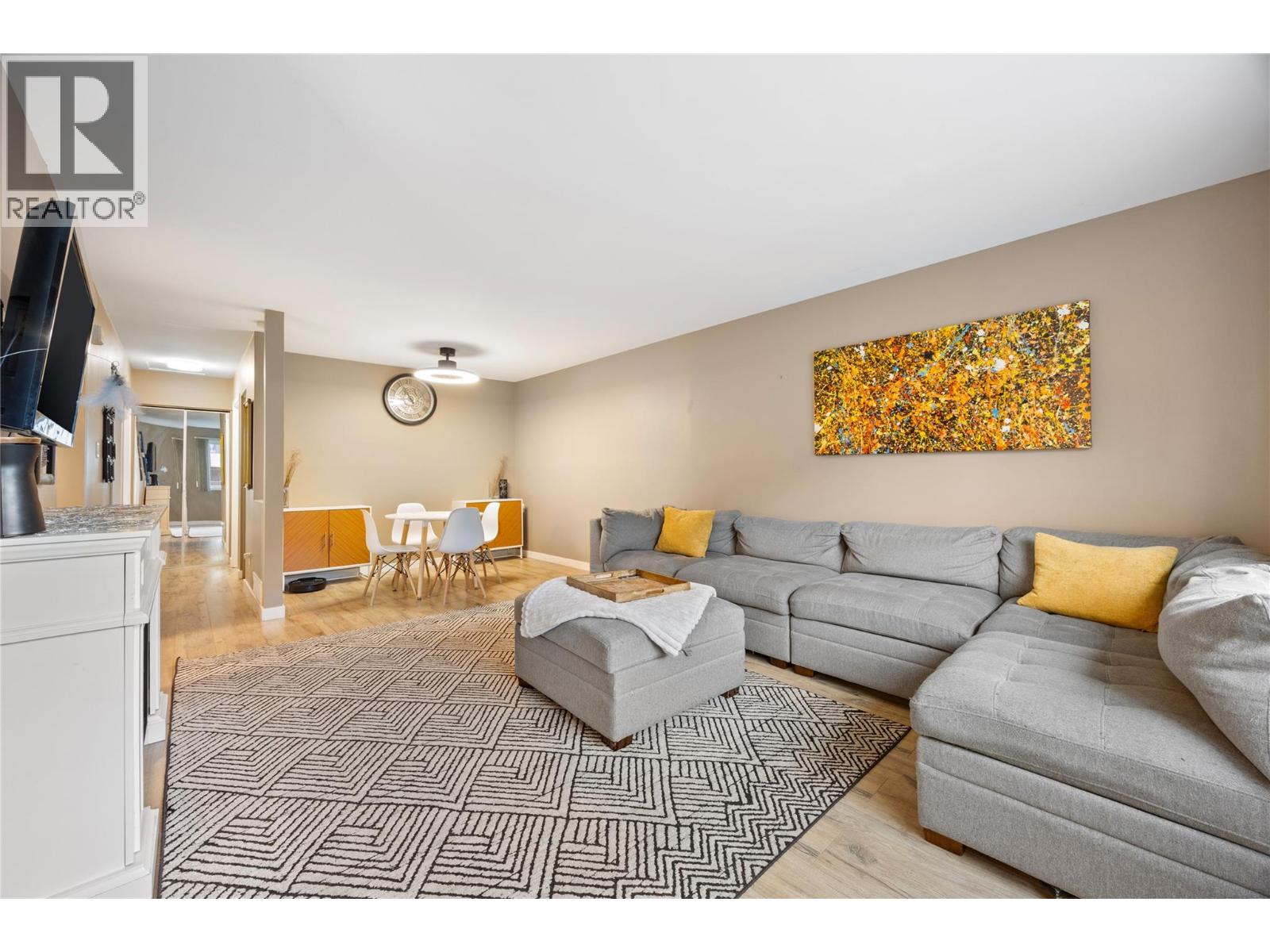 368 Waddington Drive, Kamloops, British Columbia  V2E 1M5 - Photo 7 - 10391034