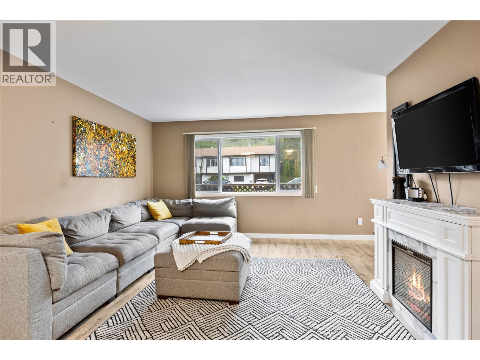 368 Waddington Drive, Kamloops, British Columbia  V2E 1M5 - Photo 9 - 10391034