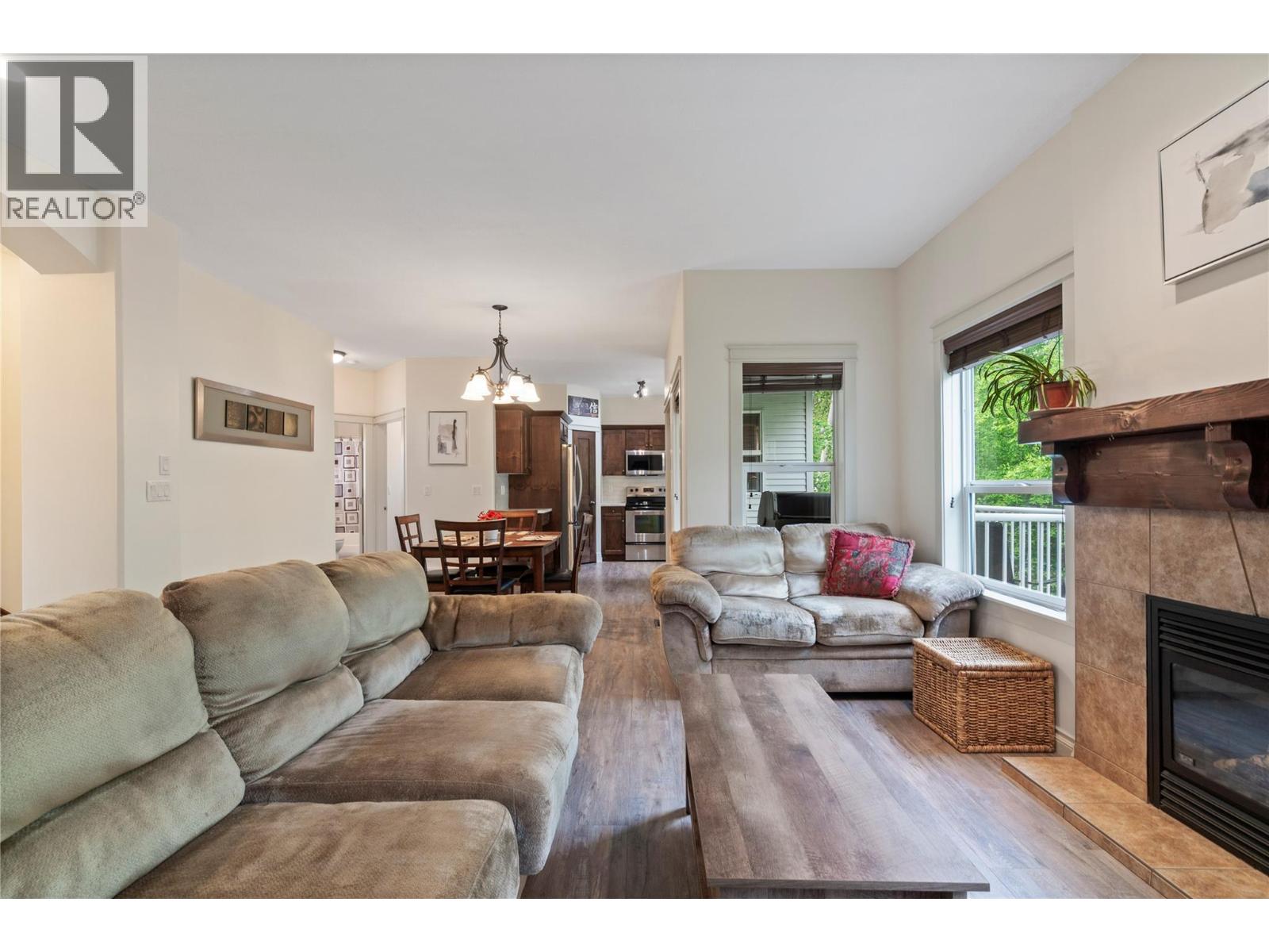 801 20th Street Ne Unit# 32, Salmon Arm, British Columbia  V1E 2R7 - Photo 13 - 10389230