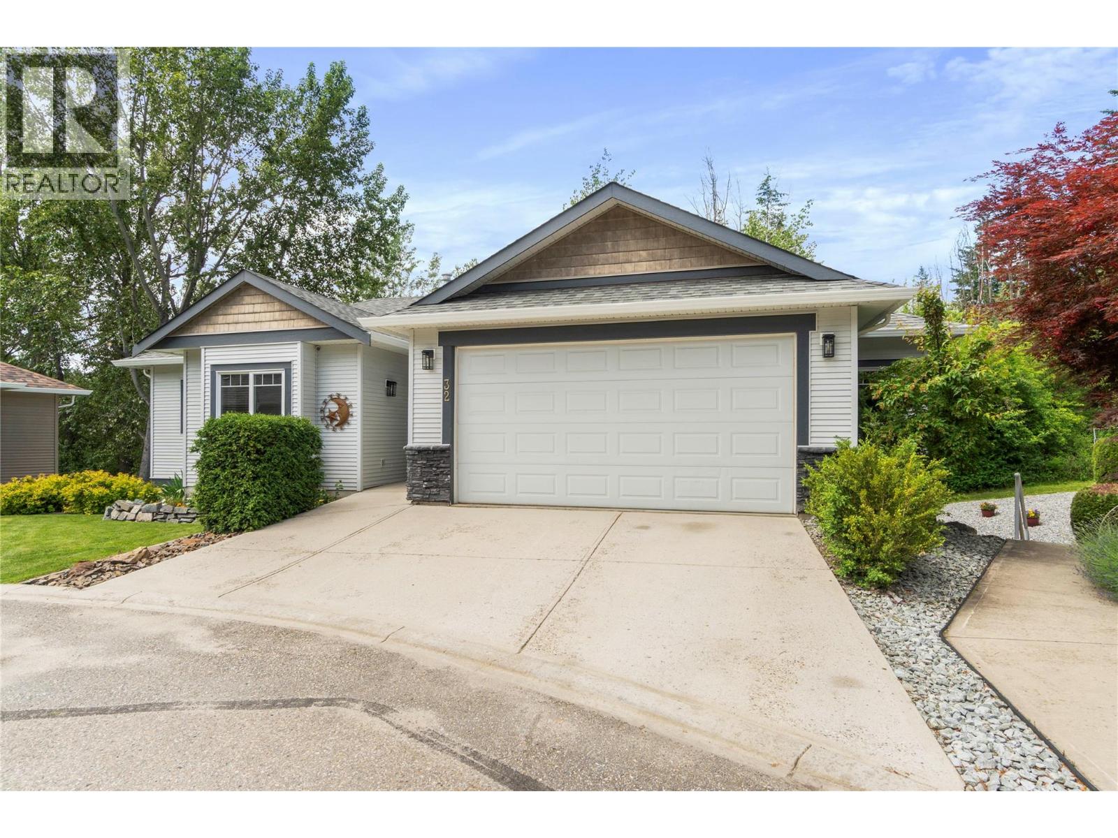801 20th Street Ne Unit# 32, Salmon Arm, British Columbia  V1E 2R7 - Photo 4 - 10389230