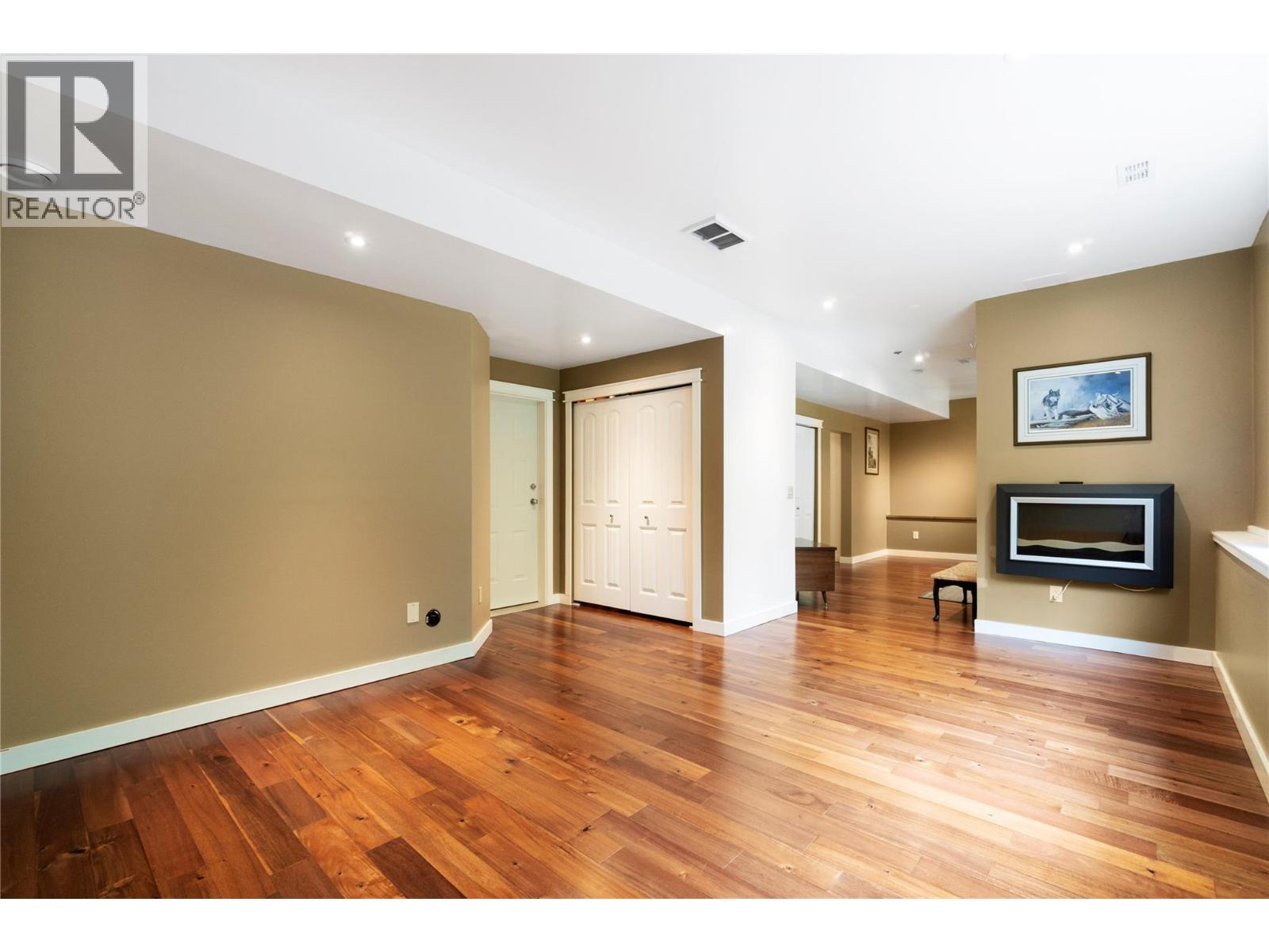 801 20th Street Ne Unit# 32, Salmon Arm, British Columbia  V1E 2R7 - Photo 41 - 10389230