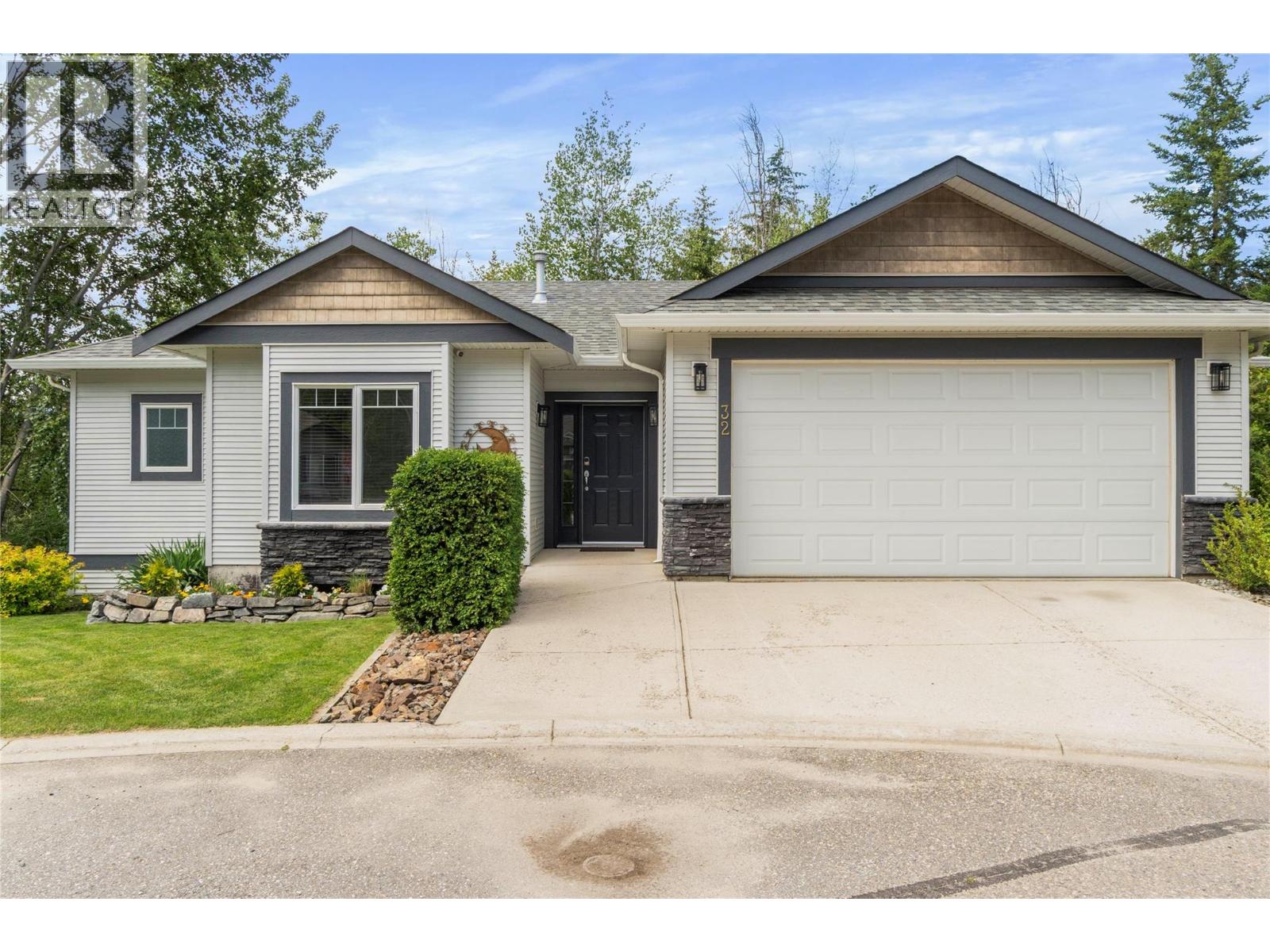 801 20th Street Ne Unit# 32, Salmon Arm, British Columbia  V1E 2R7 - Photo 5 - 10389230