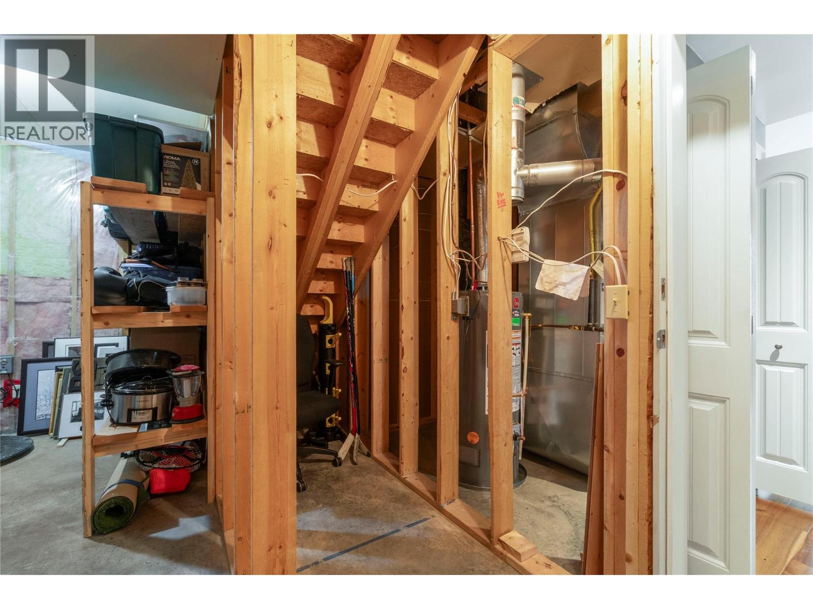 801 20th Street Ne Unit# 32, Salmon Arm, British Columbia  V1E 2R7 - Photo 52 - 10389230