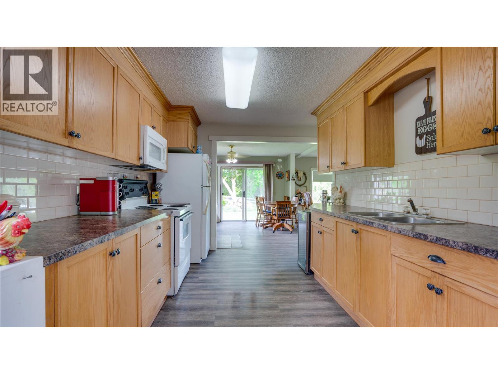 4878 Stepney Road, Spallumcheen, British Columbia  V4Y 0R7 - Photo 11 - 10391104