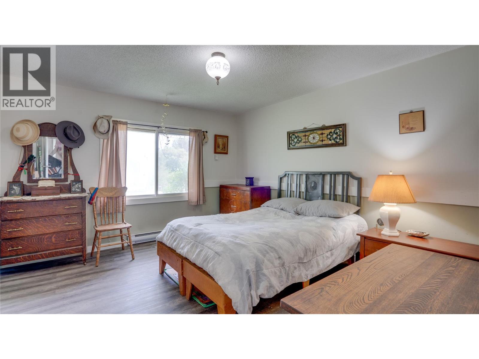 4878 Stepney Road, Spallumcheen, British Columbia  V4Y 0R7 - Photo 24 - 10390912