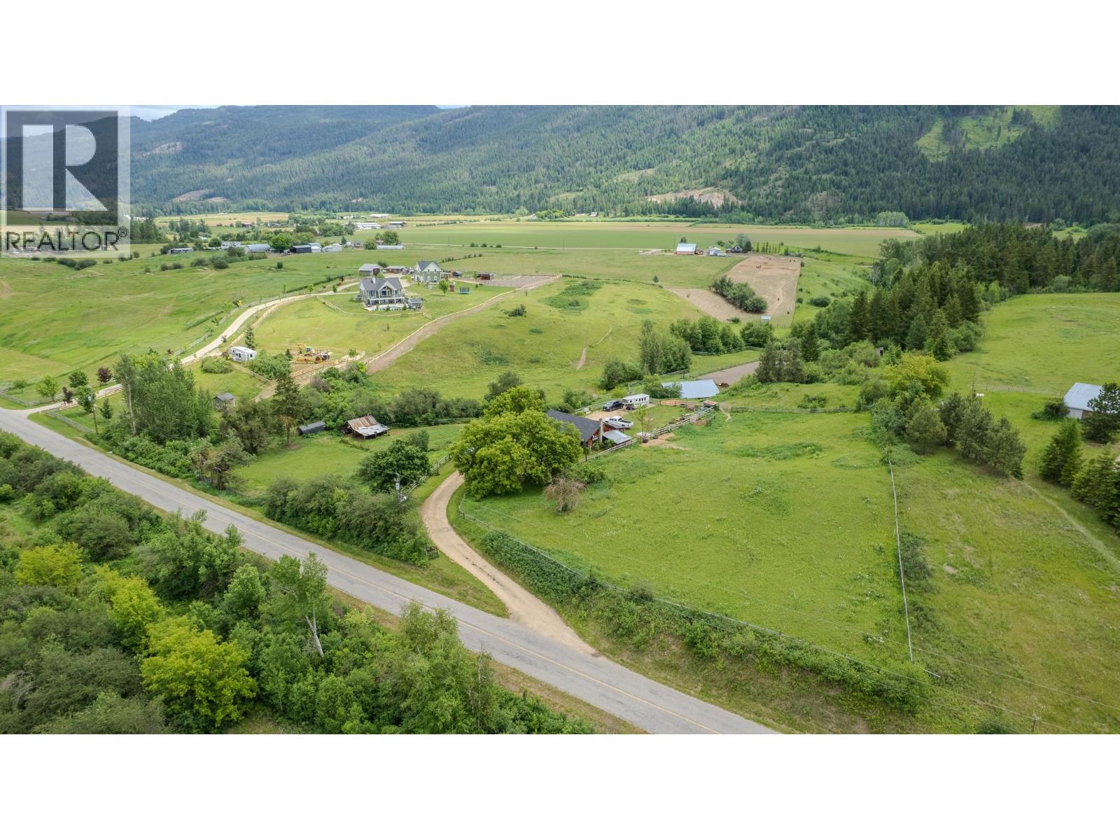 4878 Stepney Road, Spallumcheen, British Columbia  V4Y 0R7 - Photo 53 - 10390912